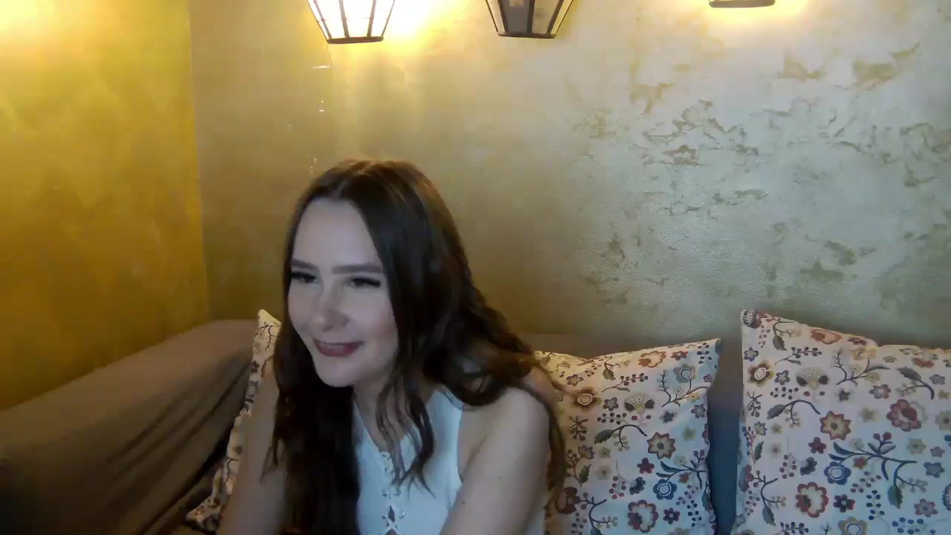 Gallery image thumbnail from Radiance's myfreecams stream on, 01/21/2026, 16:16 image 14 of 20