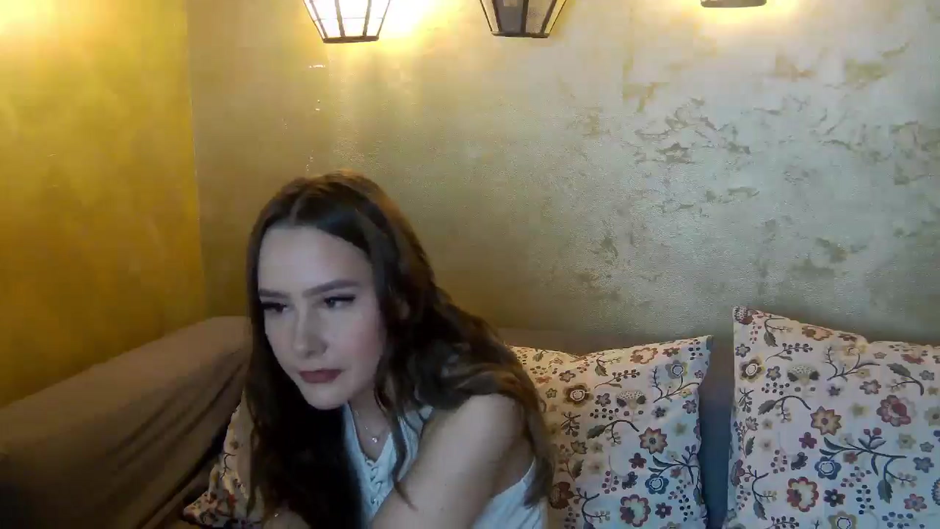 Gallery image thumbnail from Radiance's myfreecams stream on, 01/21/2026, 16:16 image 17 of 20