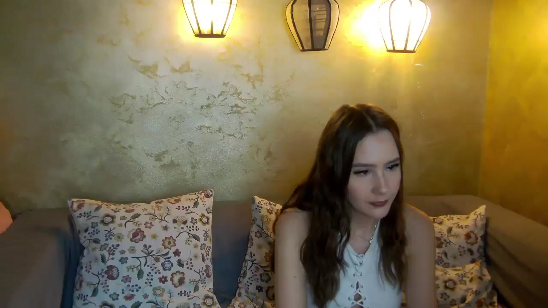 Gallery image thumbnail from Radiance's myfreecams stream on, 01/21/2026, 20:38 image 19 of 20
