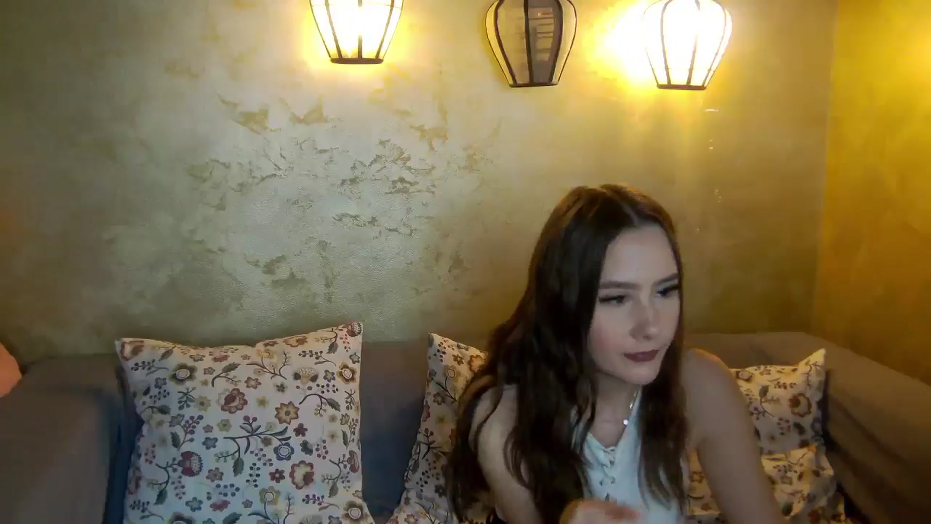 Gallery image thumbnail from Radiance's myfreecams stream on, 01/21/2026, 20:38 image 20 of 20