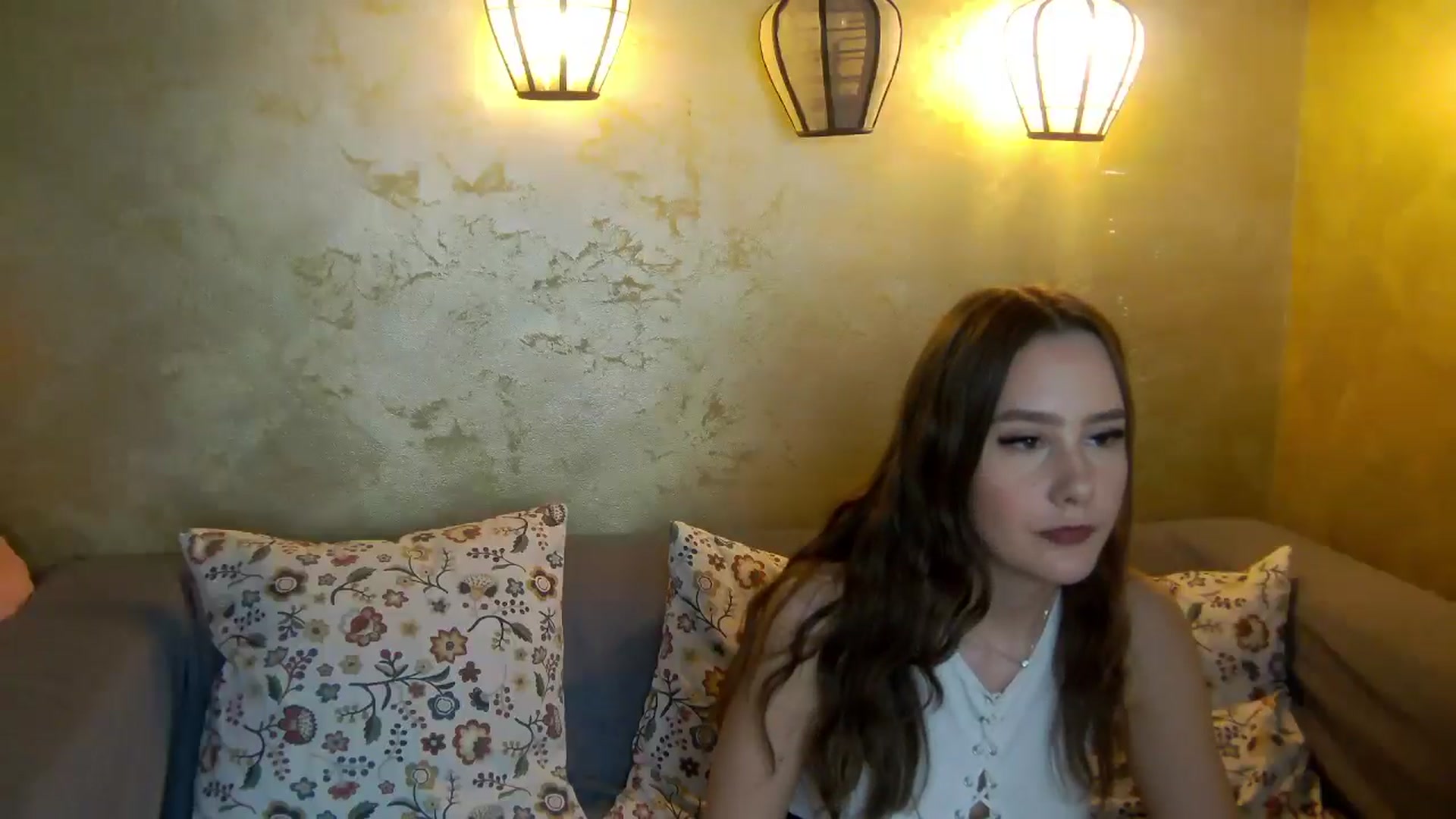 Gallery image thumbnail from Radiance's myfreecams stream on, 01/21/2026, 20:38 image 17 of 20