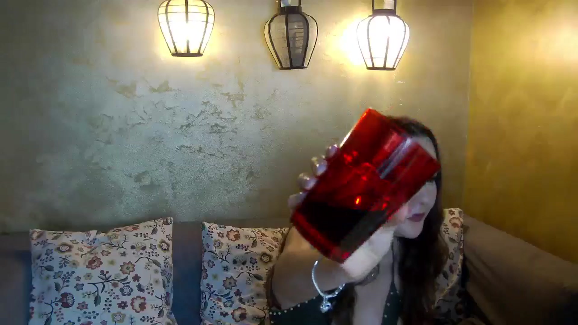 Gallery image thumbnail from Radiance's myfreecams stream on, 01/22/2026, 19:03 image 16 of 20