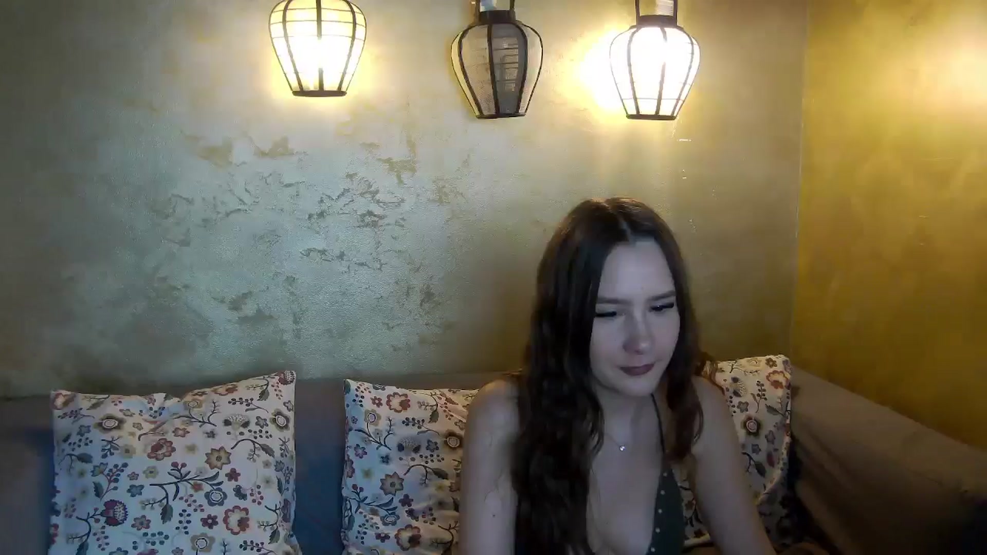 Gallery image thumbnail from Radiance's myfreecams stream on, 01/22/2026, 19:03 image 6 of 20