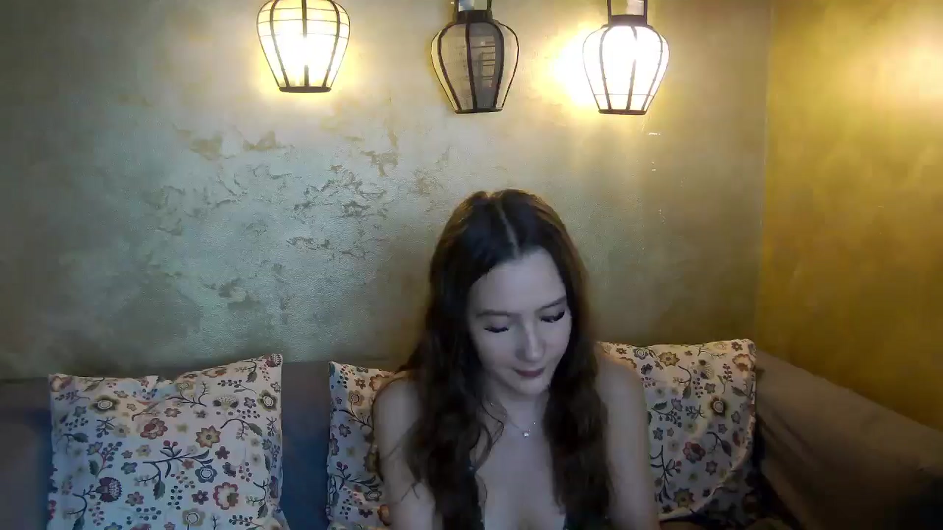 Gallery image thumbnail from Radiance's myfreecams stream on, 01/22/2026, 19:03 image 19 of 20