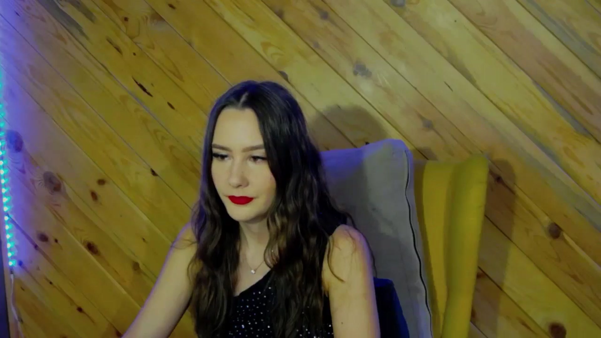 Gallery image thumbnail from Radiance's myfreecams stream on, 01/23/2026, 20:39 image 12 of 20