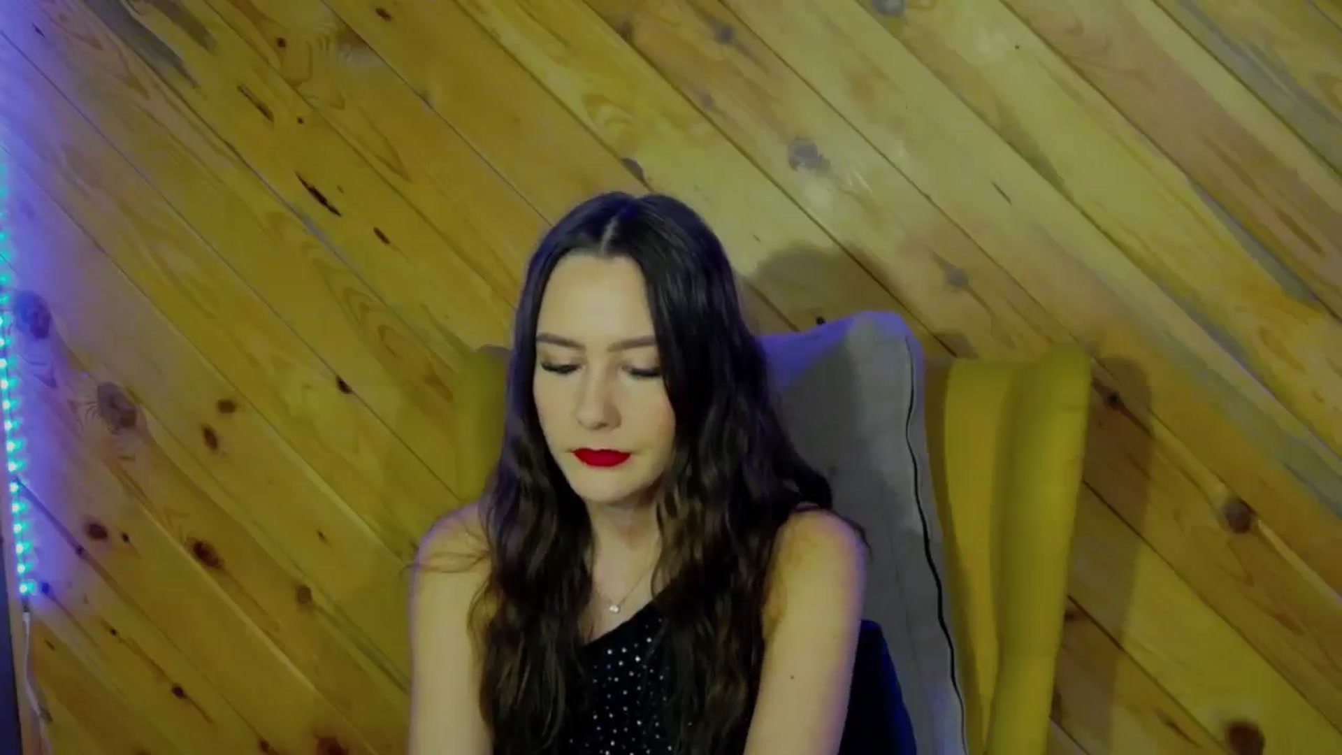 Gallery image thumbnail from Radiance's myfreecams stream on, 01/23/2026, 20:39 image 17 of 20