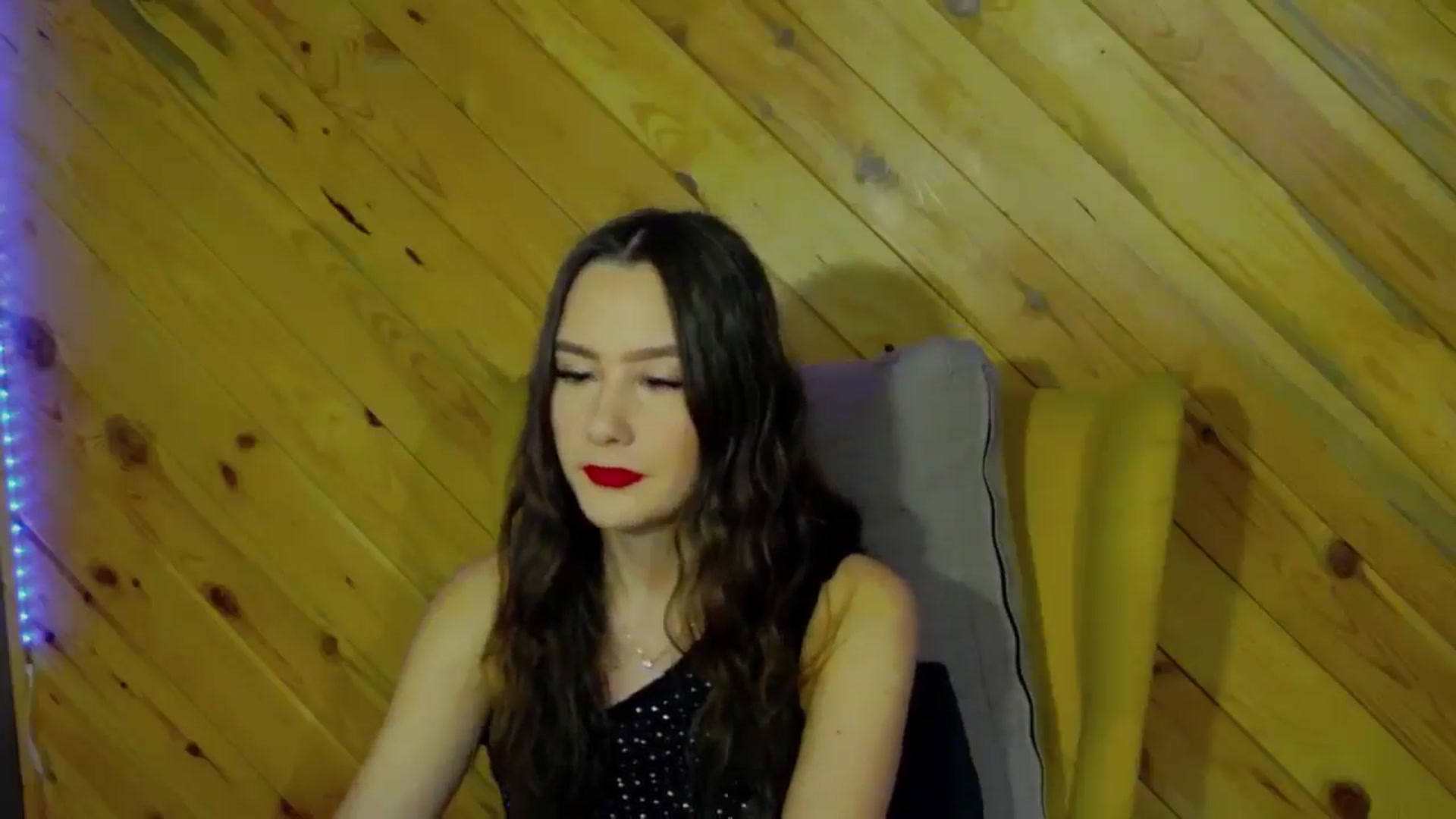Gallery image thumbnail from Radiance's myfreecams stream on, 01/23/2026, 20:39 image 4 of 20