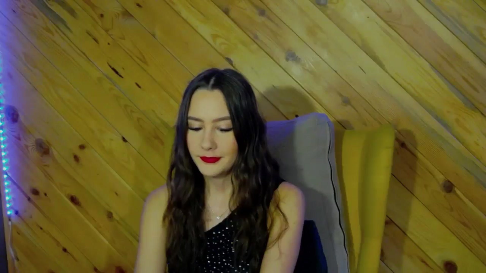 Gallery image thumbnail from Radiance's myfreecams stream on, 01/23/2026, 20:39 image 7 of 20
