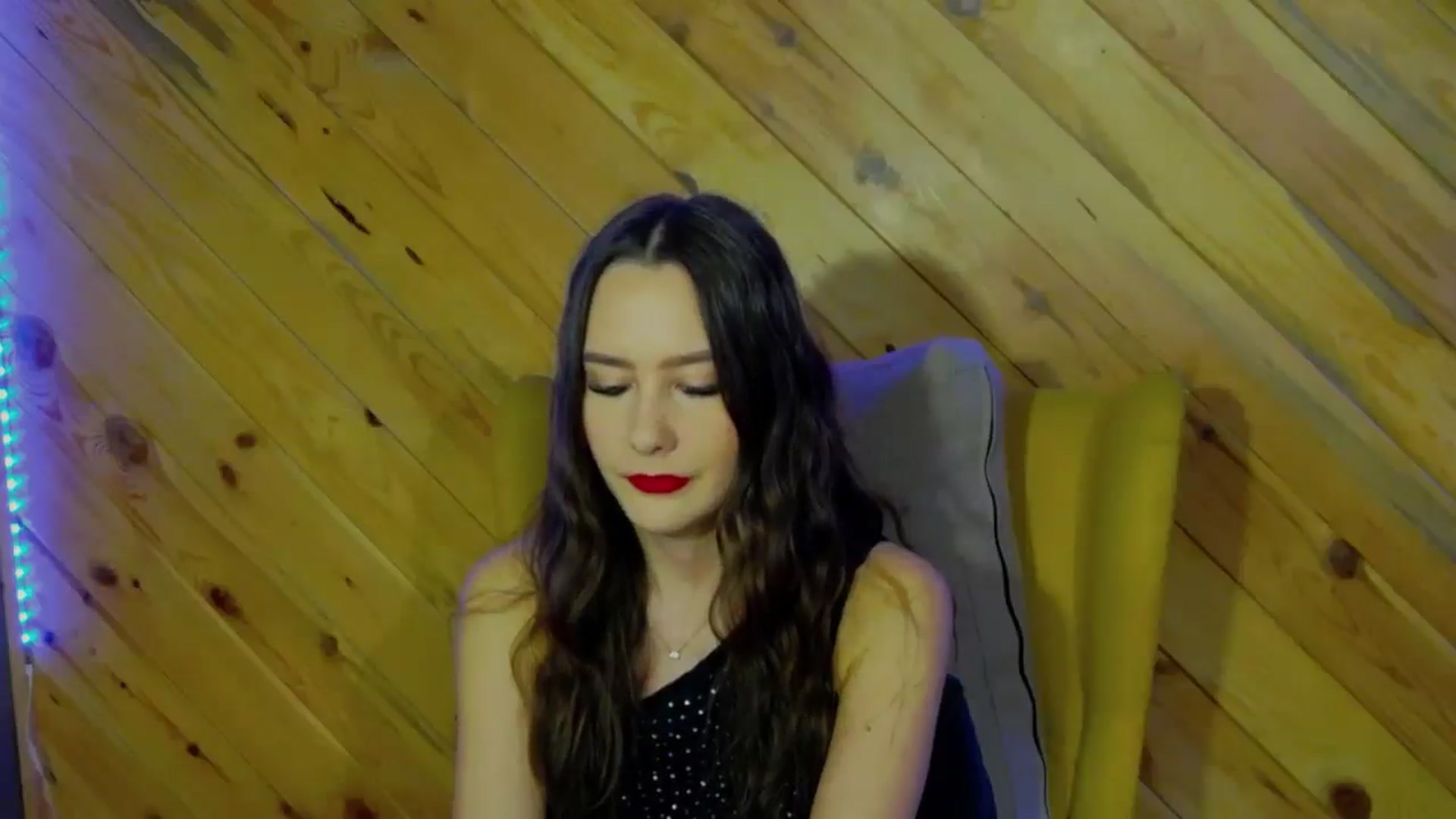Gallery image thumbnail from Radiance's myfreecams stream on, 01/23/2026, 20:39 image 14 of 20