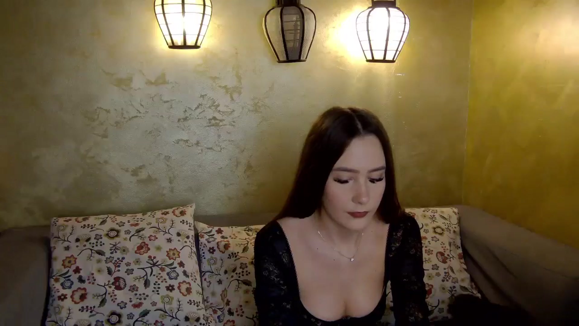 Gallery image thumbnail from Radiance's myfreecams stream on, 01/28/2026, 15:31 image 2 of 20