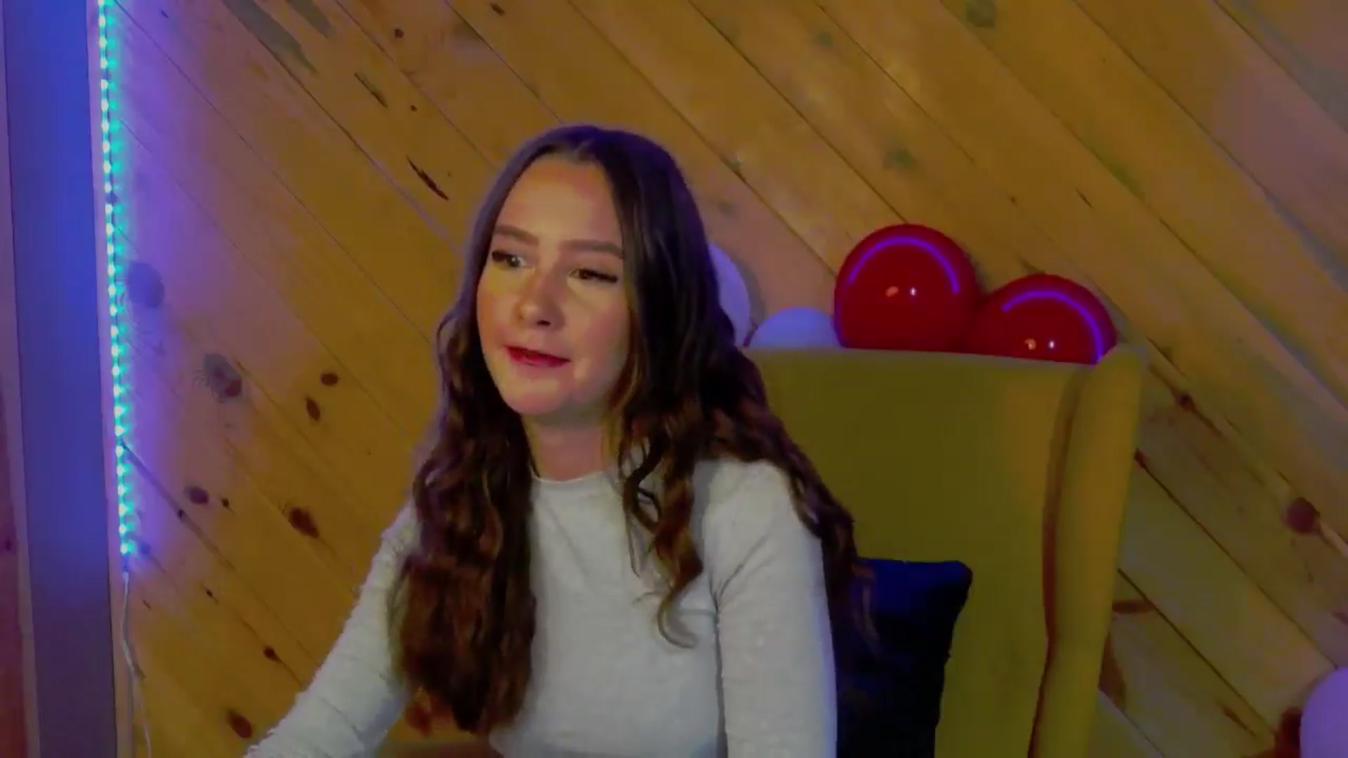 Gallery image thumbnail from Radiance's myfreecams stream on, 01/29/2026, 14:34 image 13 of 20