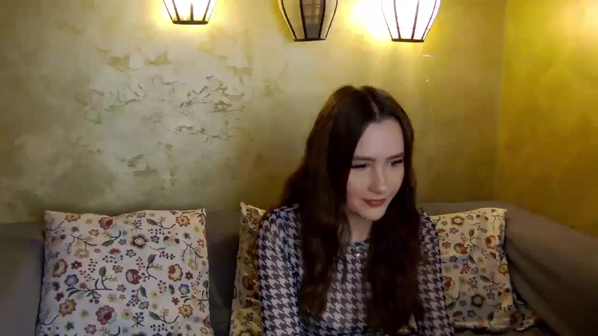 Gallery image thumbnail from Radiance's myfreecams stream on, 01/30/2026, 18:38 image 14 of 20