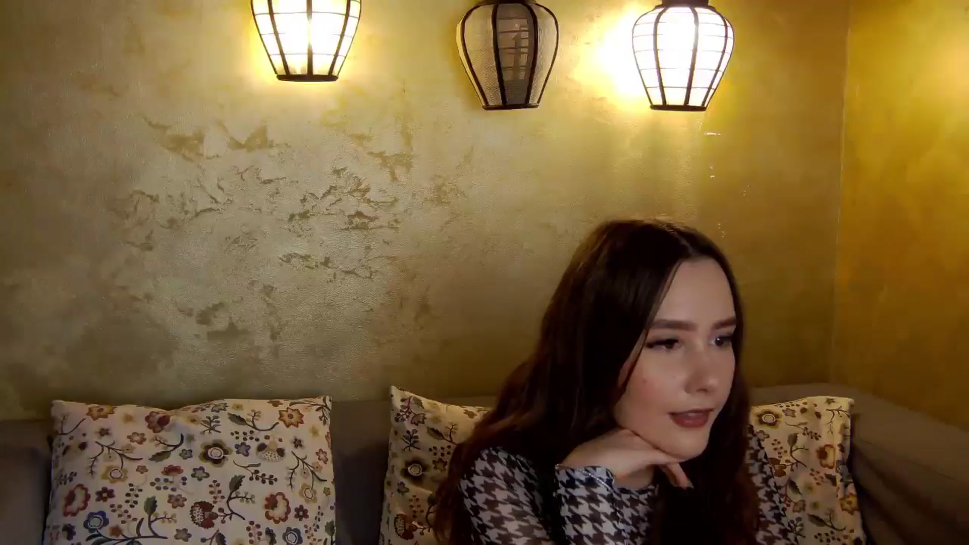 Gallery image thumbnail from Radiance's myfreecams stream on, 01/30/2026, 19:11 image 9 of 20