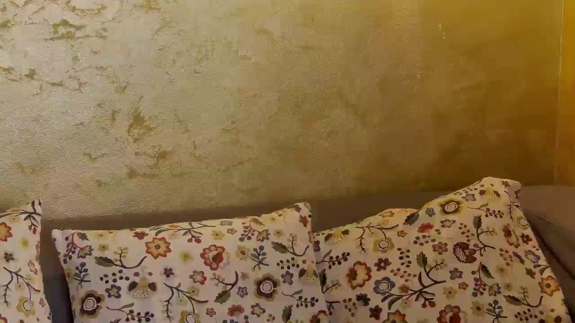 Gallery image thumbnail from Radiance's myfreecams stream on, 01/31/2026, 20:55 image 14 of 20