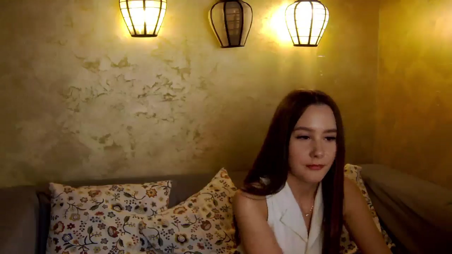 Gallery image thumbnail from Radiance's myfreecams stream on, 01/31/2026, 22:46 image 5 of 20
