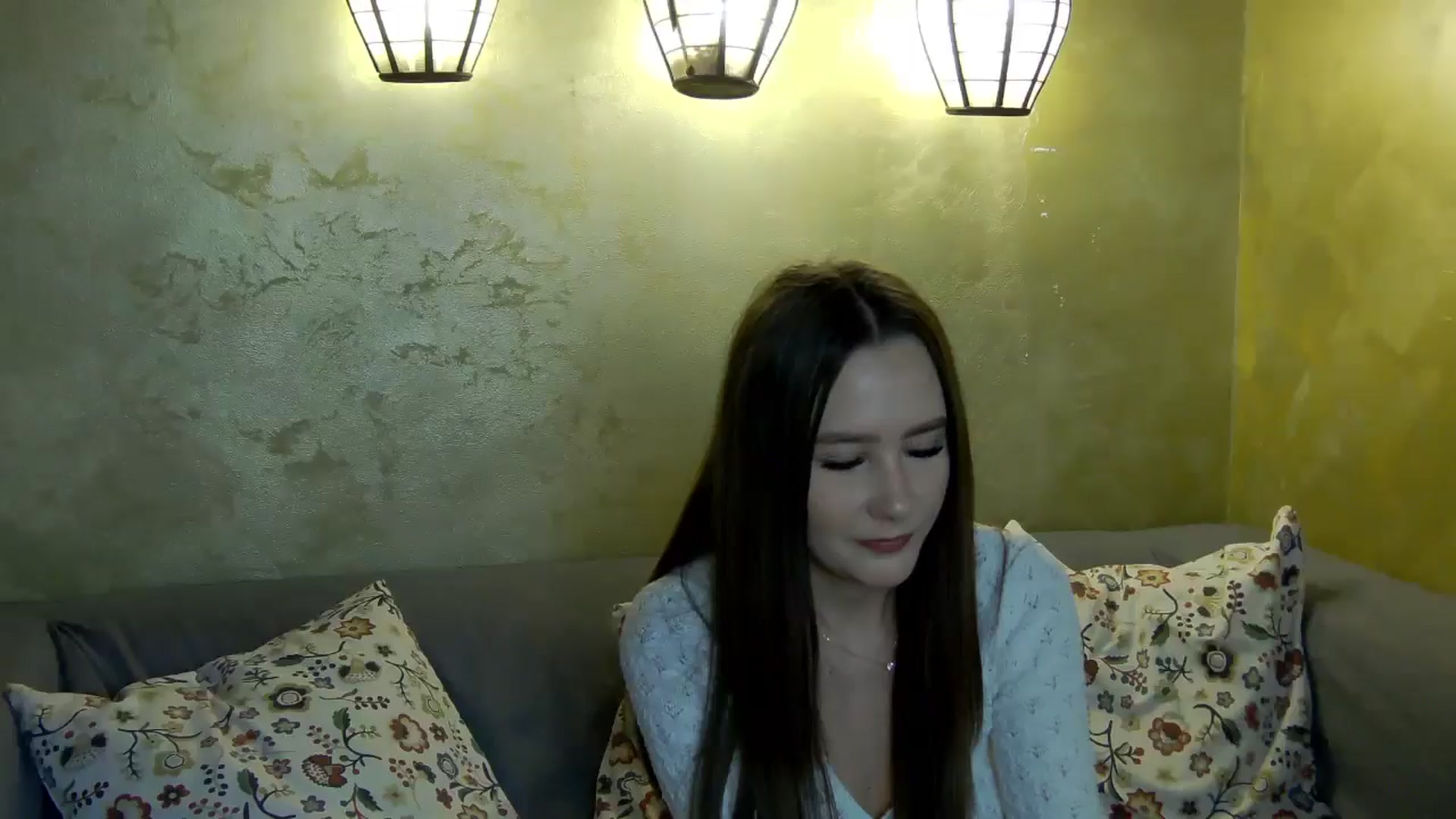 Gallery image thumbnail from Radiance's myfreecams stream on, 02/01/2026, 18:35 image 12 of 20