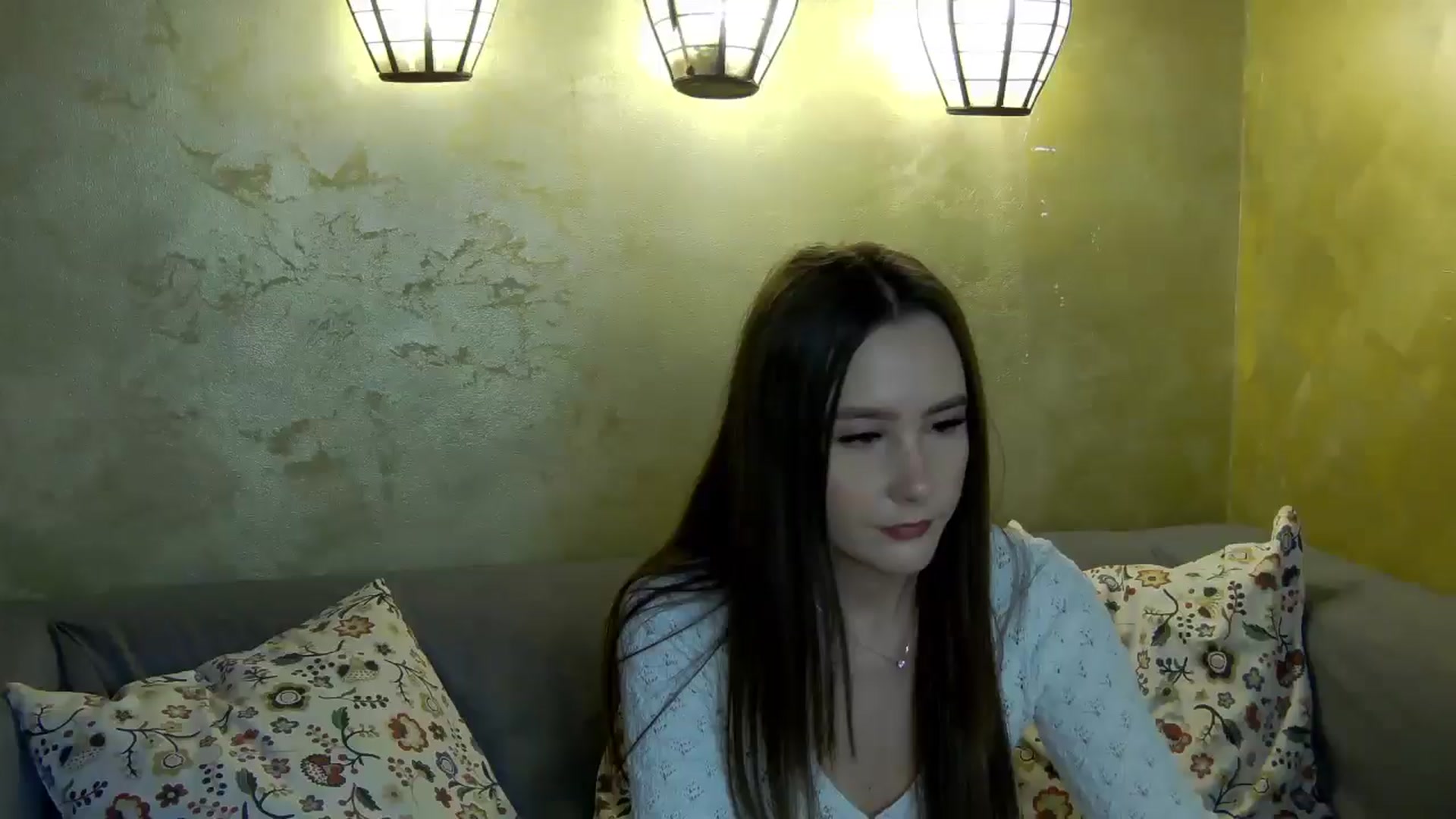 Gallery image thumbnail from Radiance's myfreecams stream on, 02/01/2026, 18:35 image 4 of 20