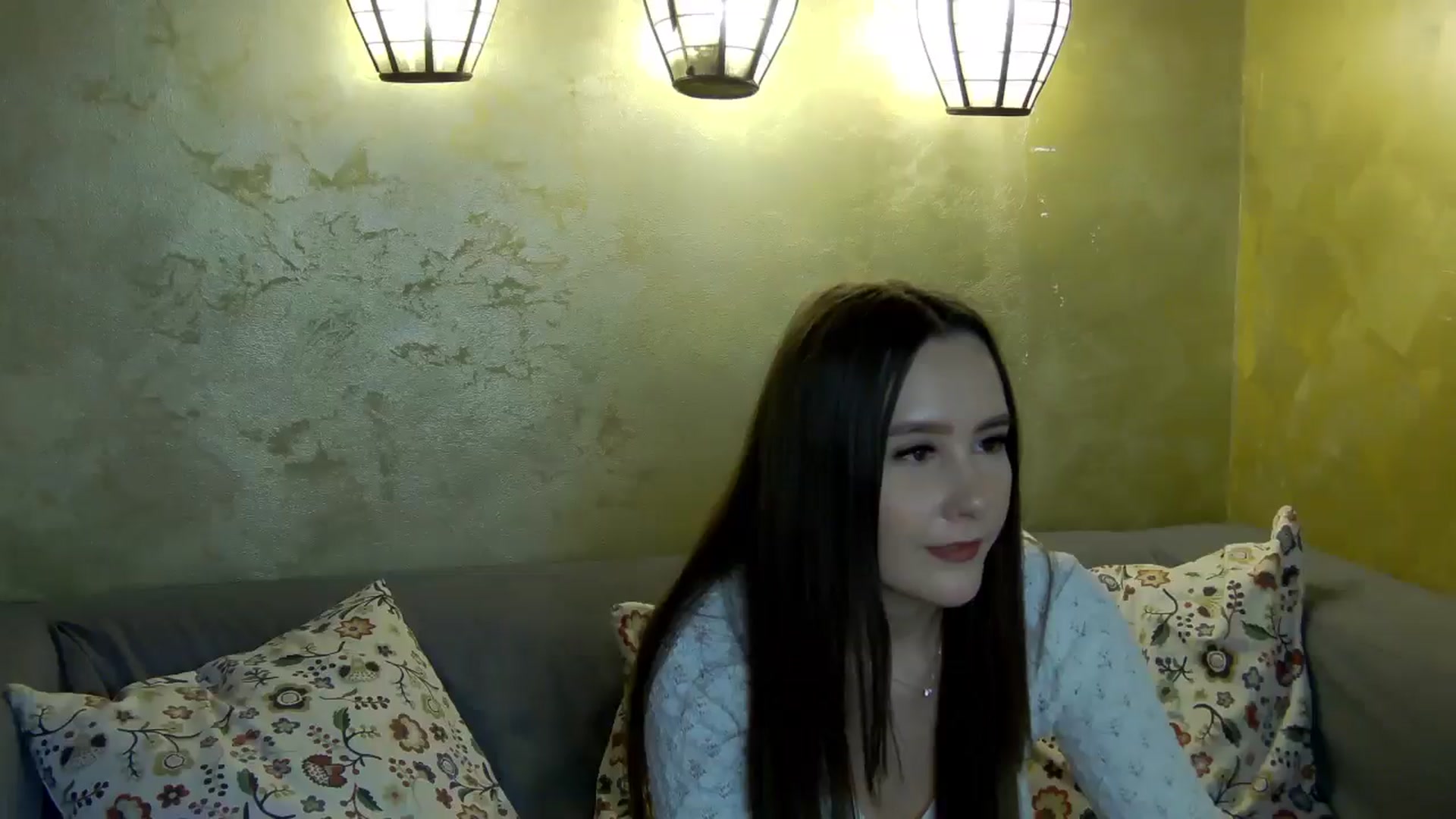 Gallery image thumbnail from Radiance's myfreecams stream on, 02/01/2026, 18:35 image 11 of 20