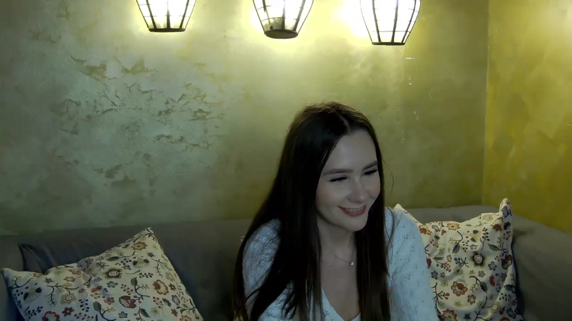 Gallery image thumbnail from Radiance's myfreecams stream on, 02/01/2026, 18:35 image 8 of 20