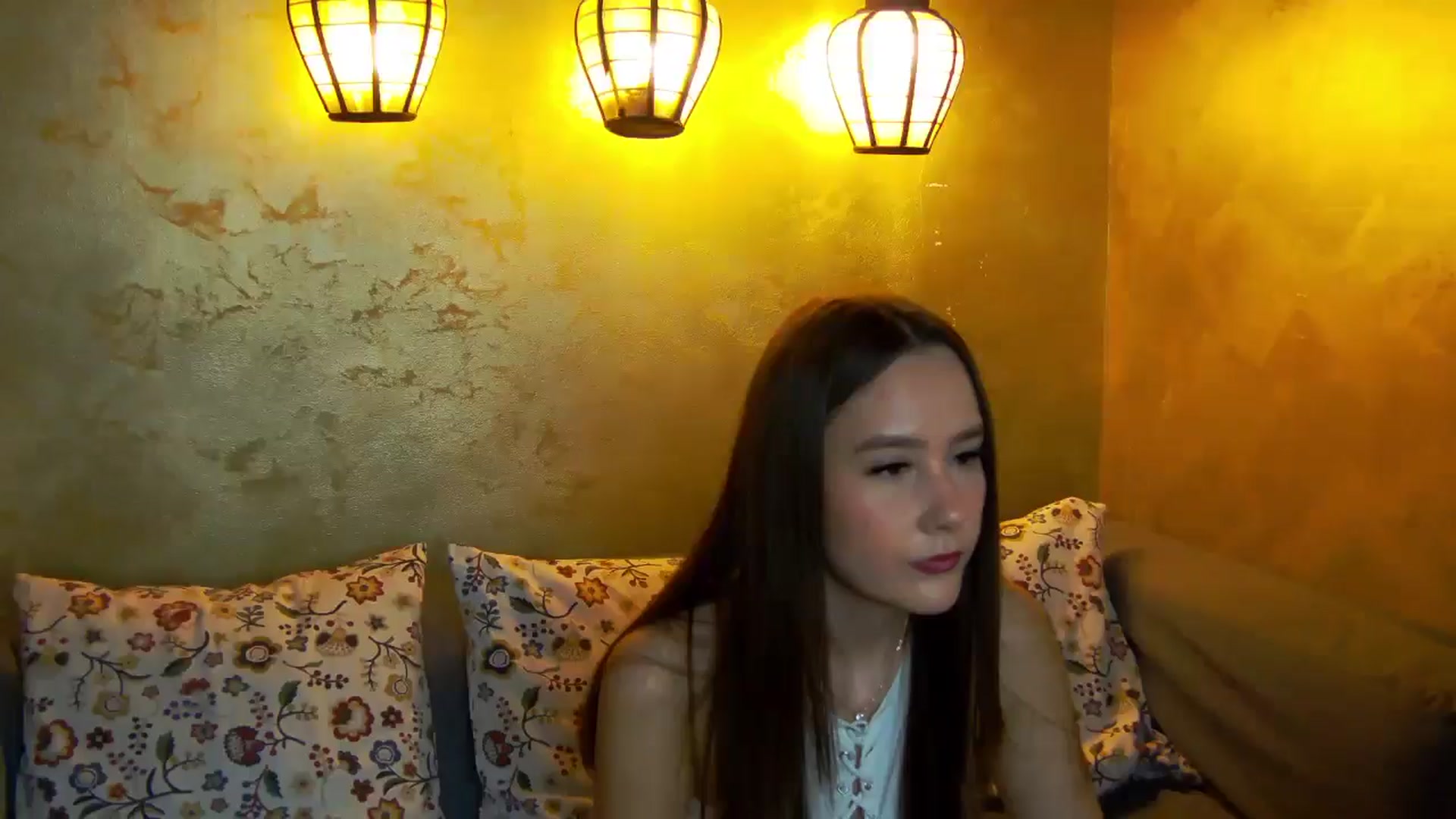 Gallery image thumbnail from Radiance's myfreecams stream on, 02/02/2026, 15:23 image 2 of 20