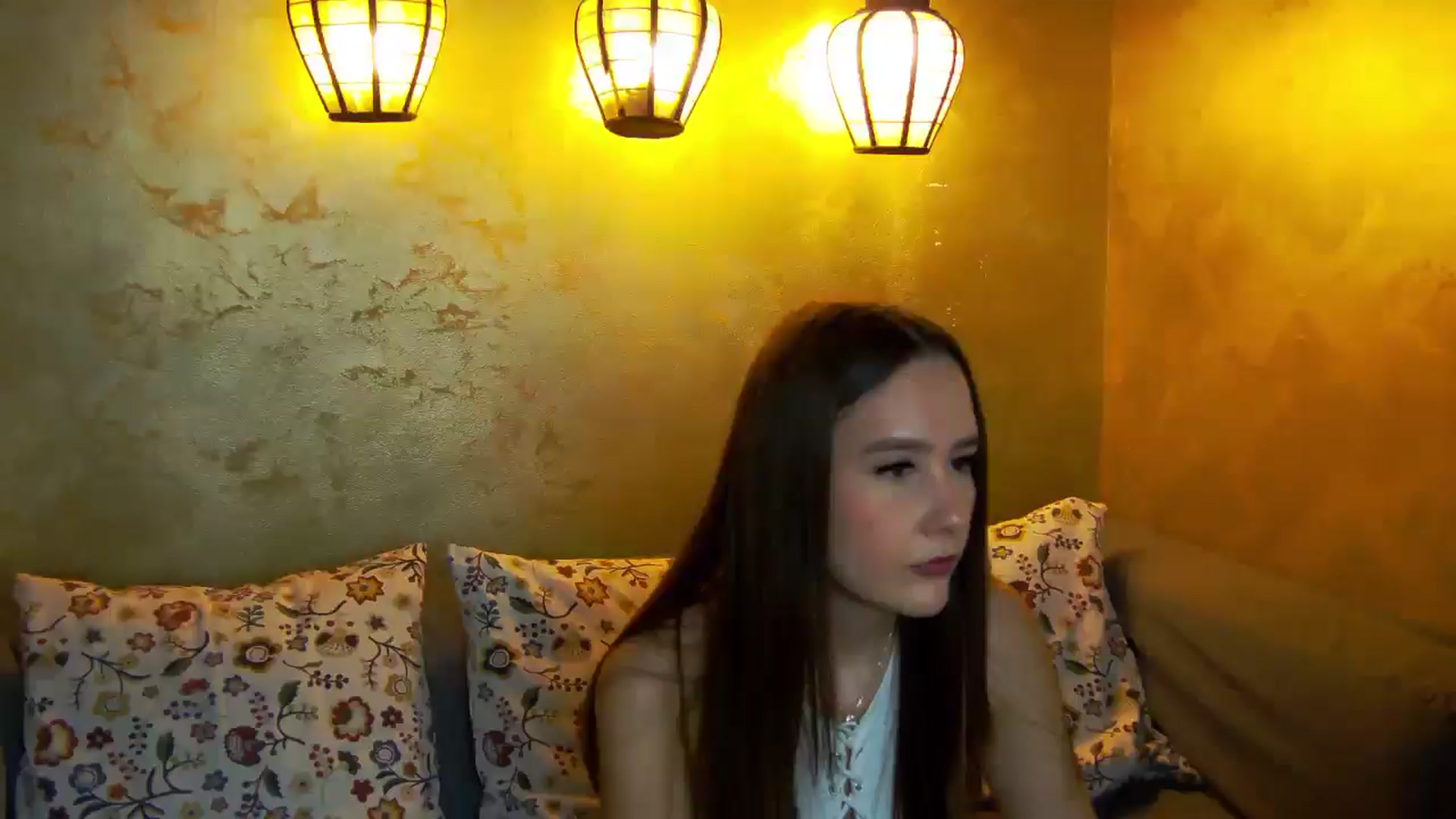 Gallery image thumbnail from Radiance's myfreecams stream on, 02/02/2026, 15:23 image 3 of 20