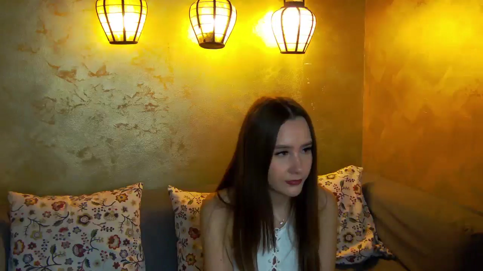 Gallery image thumbnail from Radiance's myfreecams stream on, 02/02/2026, 18:43 image 4 of 20