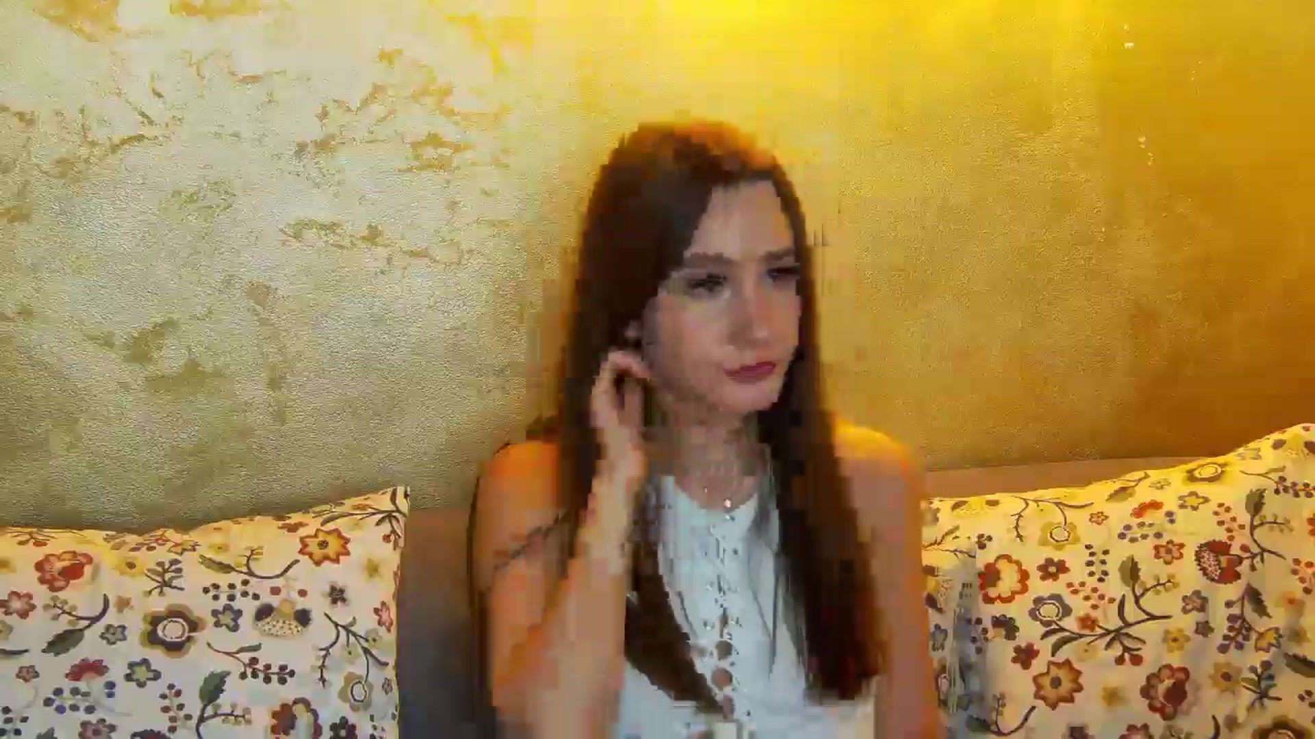 Gallery image thumbnail from Radiance's myfreecams stream on, 02/02/2026, 18:43 image 11 of 20