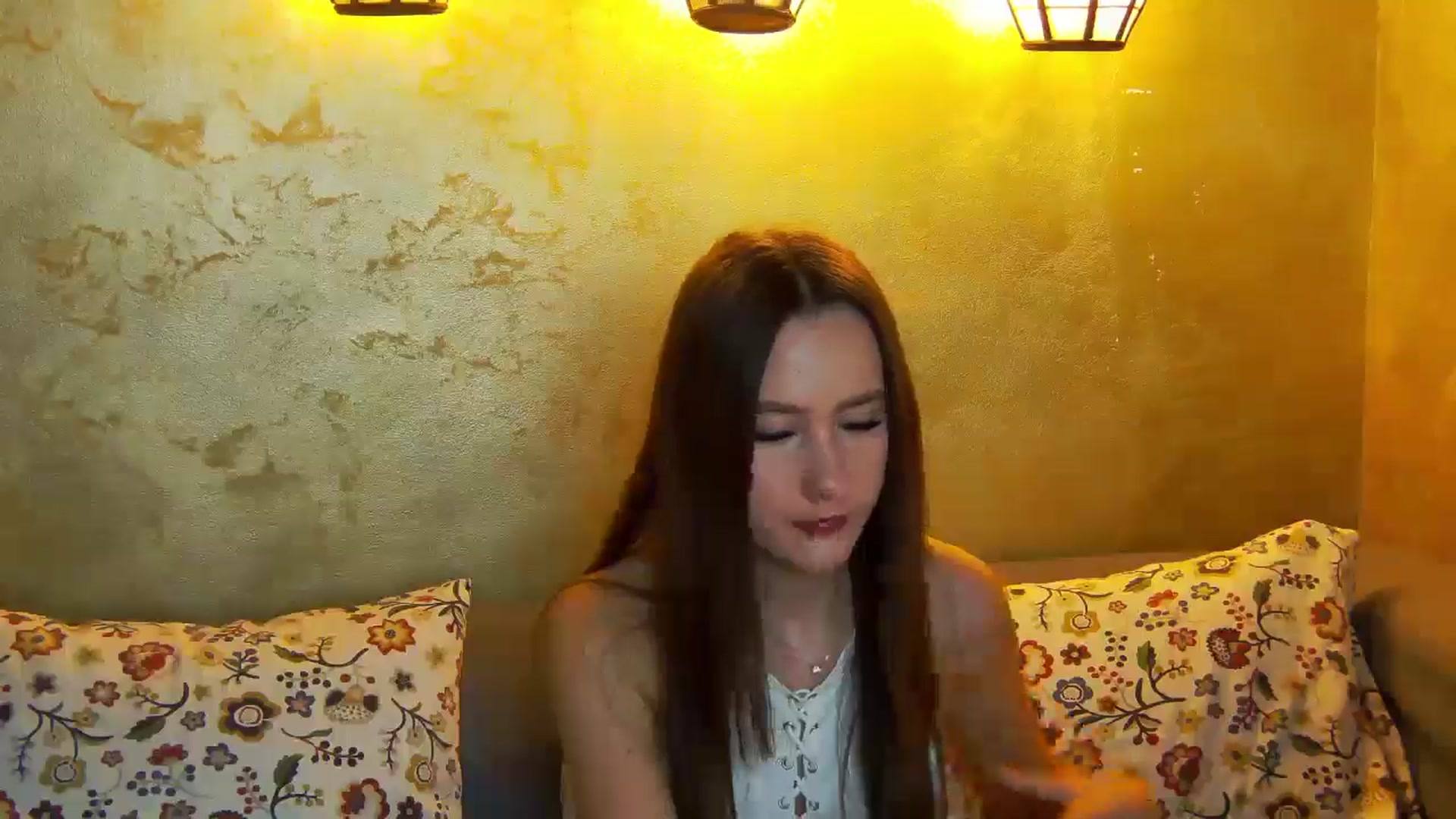 Gallery image thumbnail from Radiance's myfreecams stream on, 02/02/2026, 18:43 image 17 of 20