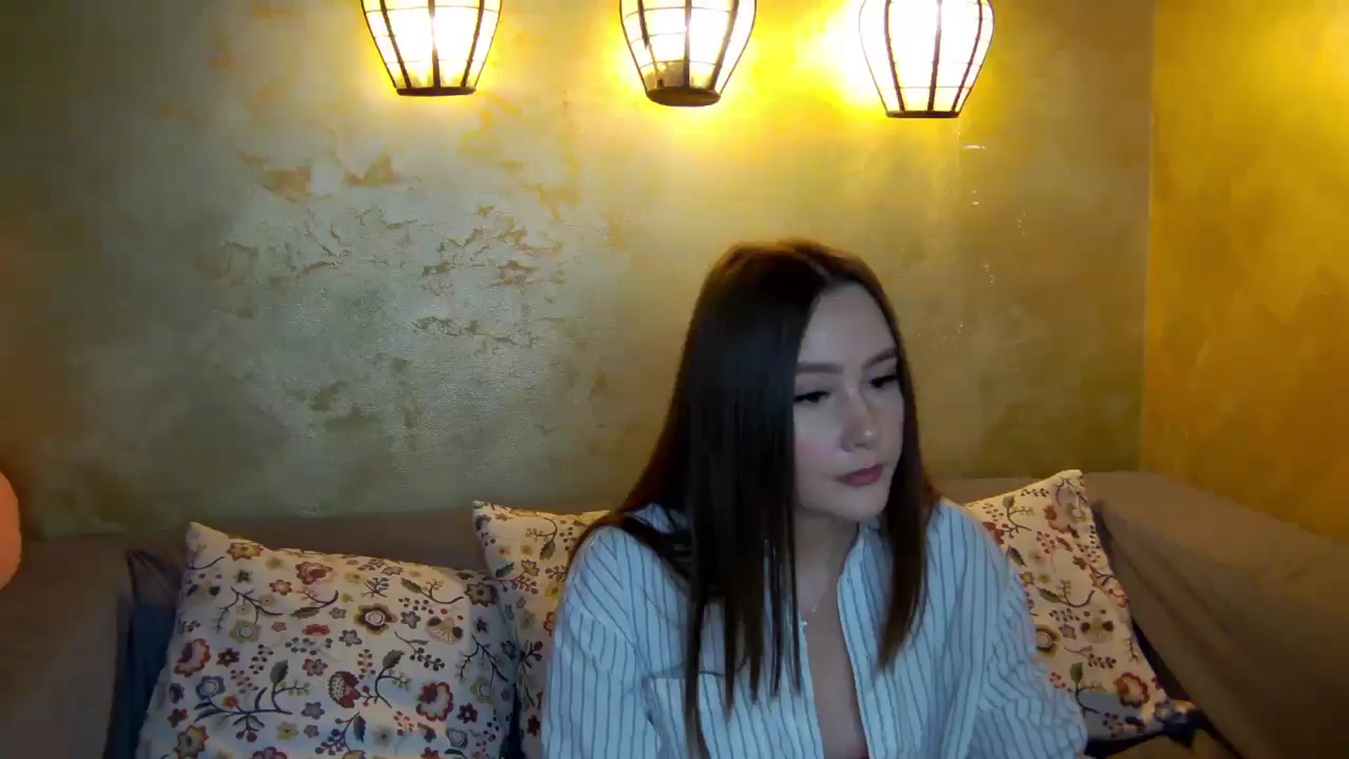Gallery image thumbnail from Radiance's myfreecams stream on, 02/03/2026, 16:17 image 9 of 20