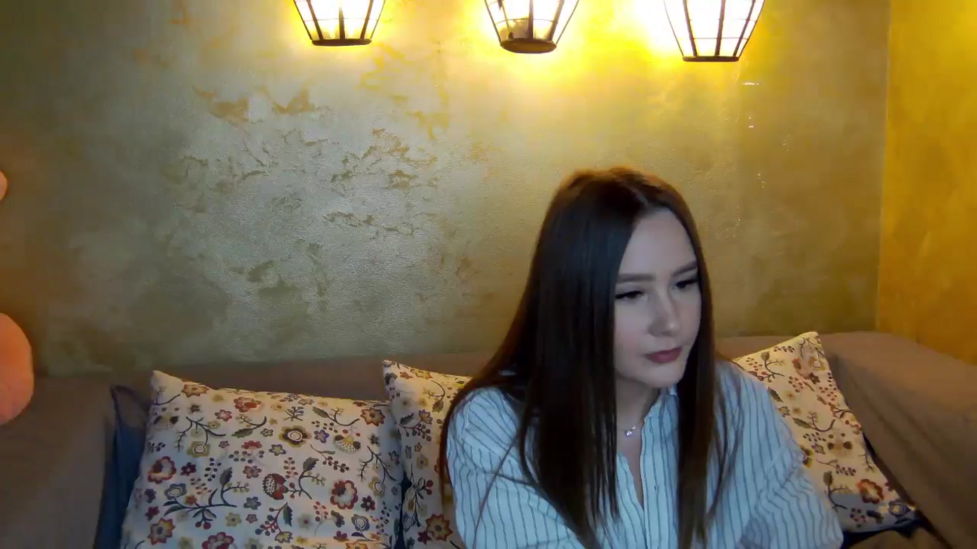Gallery image thumbnail from Radiance's myfreecams stream on, 02/03/2026, 19:36 image 16 of 20