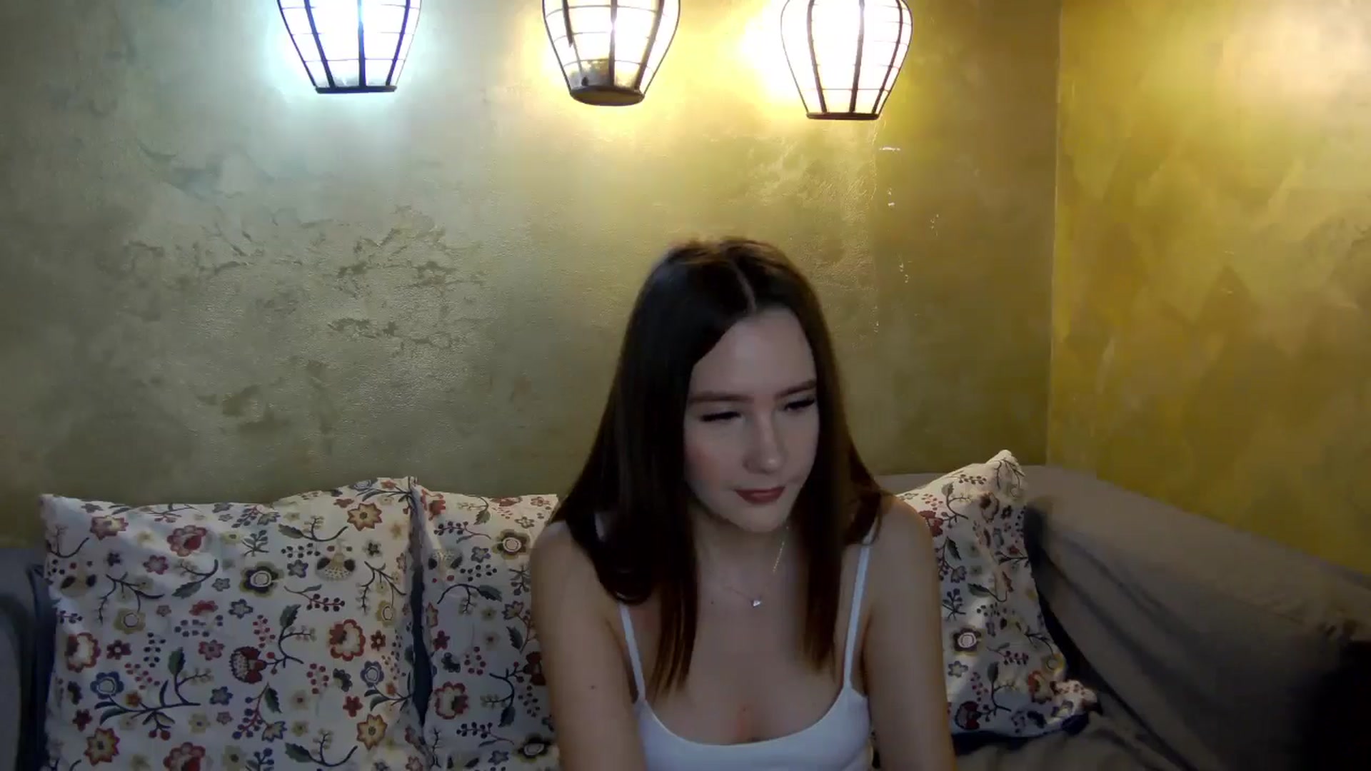Gallery image thumbnail from Radiance's myfreecams stream on, 02/04/2026, 14:39 image 2 of 20