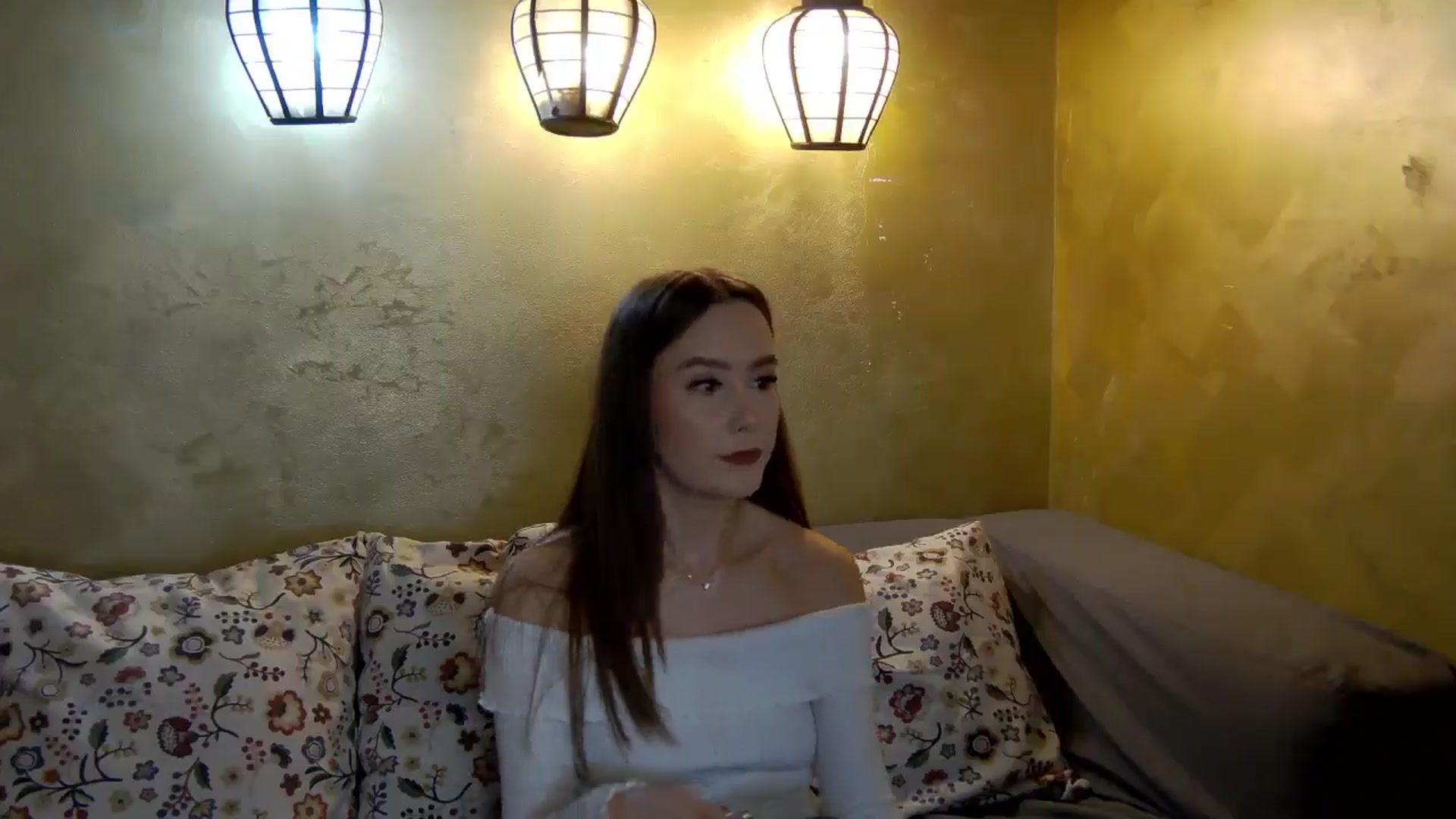 Gallery image thumbnail from Radiance's myfreecams stream on, 02/05/2026, 15:34 image 18 of 20