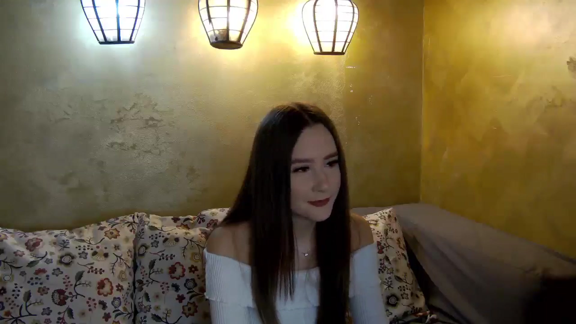 Gallery image thumbnail from Radiance's myfreecams stream on, 02/05/2026, 15:34 image 16 of 20