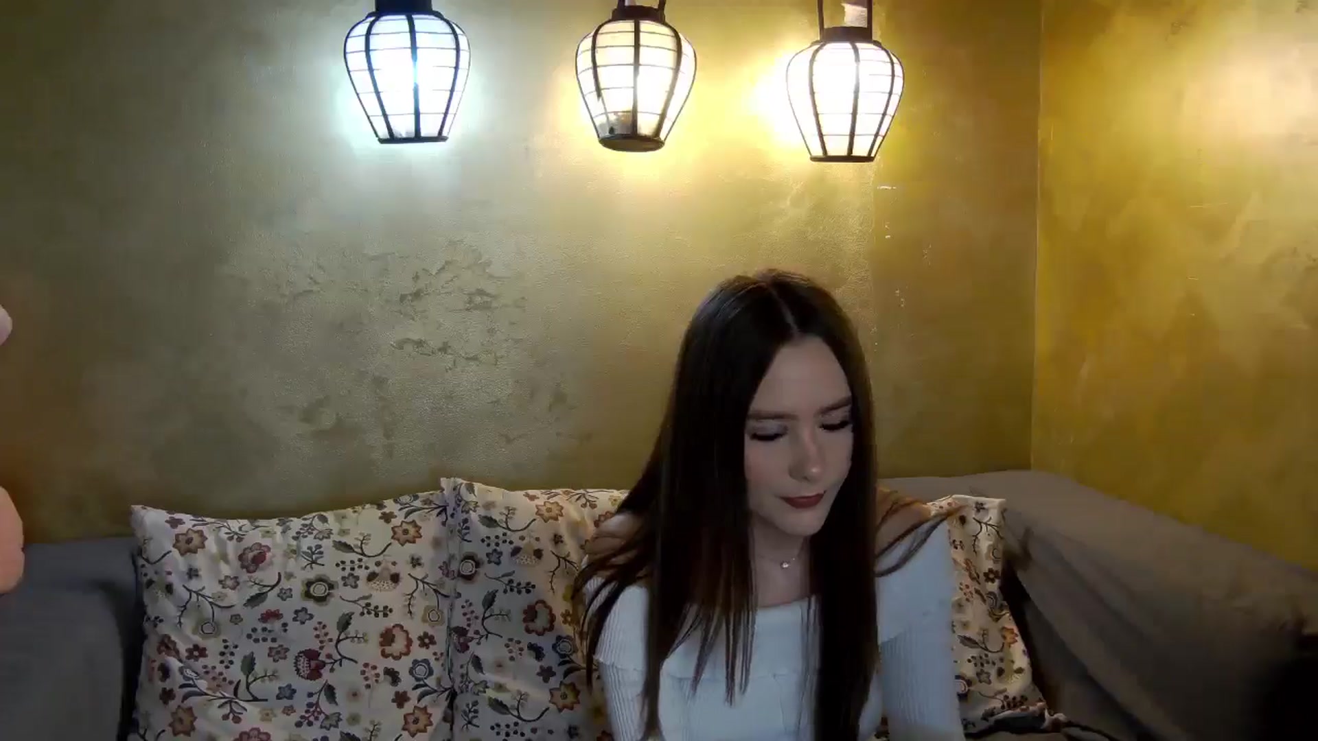 Gallery image thumbnail from Radiance's myfreecams stream on, 02/05/2026, 18:16 image 4 of 20