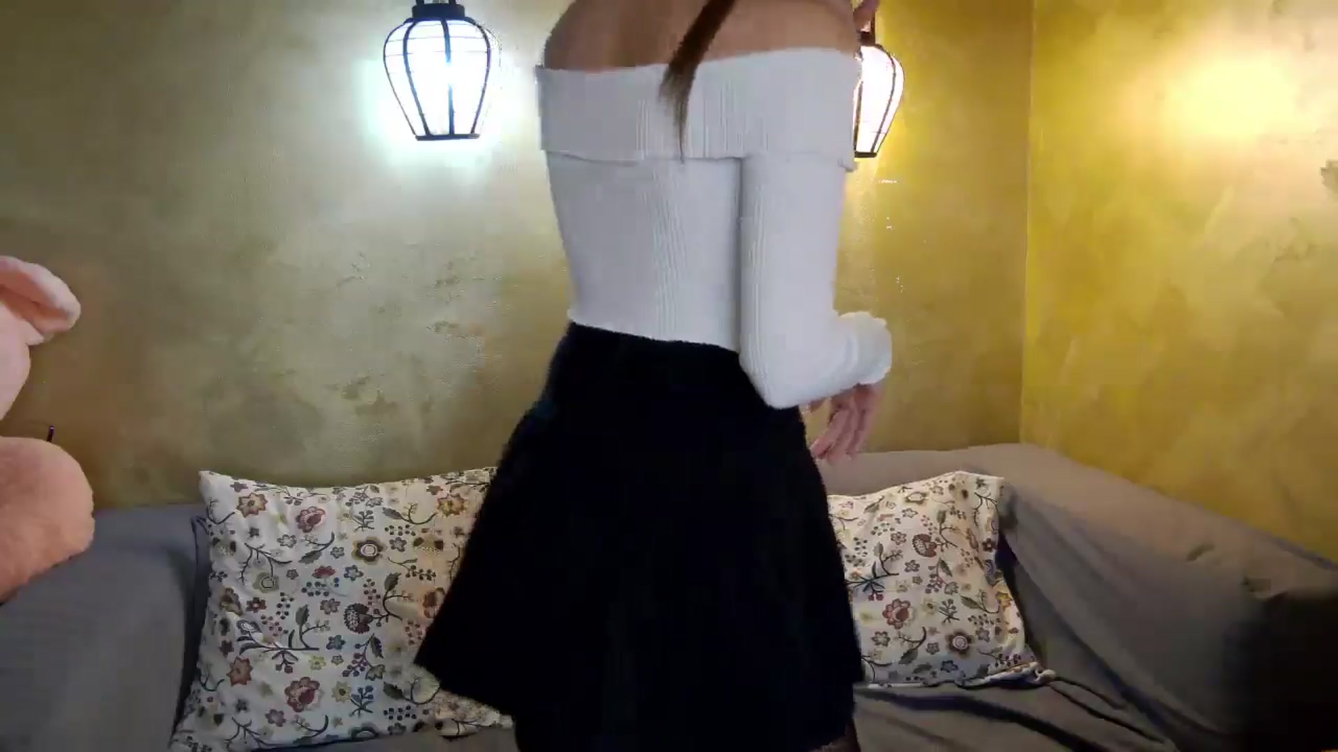 Gallery image thumbnail from Radiance's myfreecams stream on, 02/05/2026, 18:16 image 15 of 20
