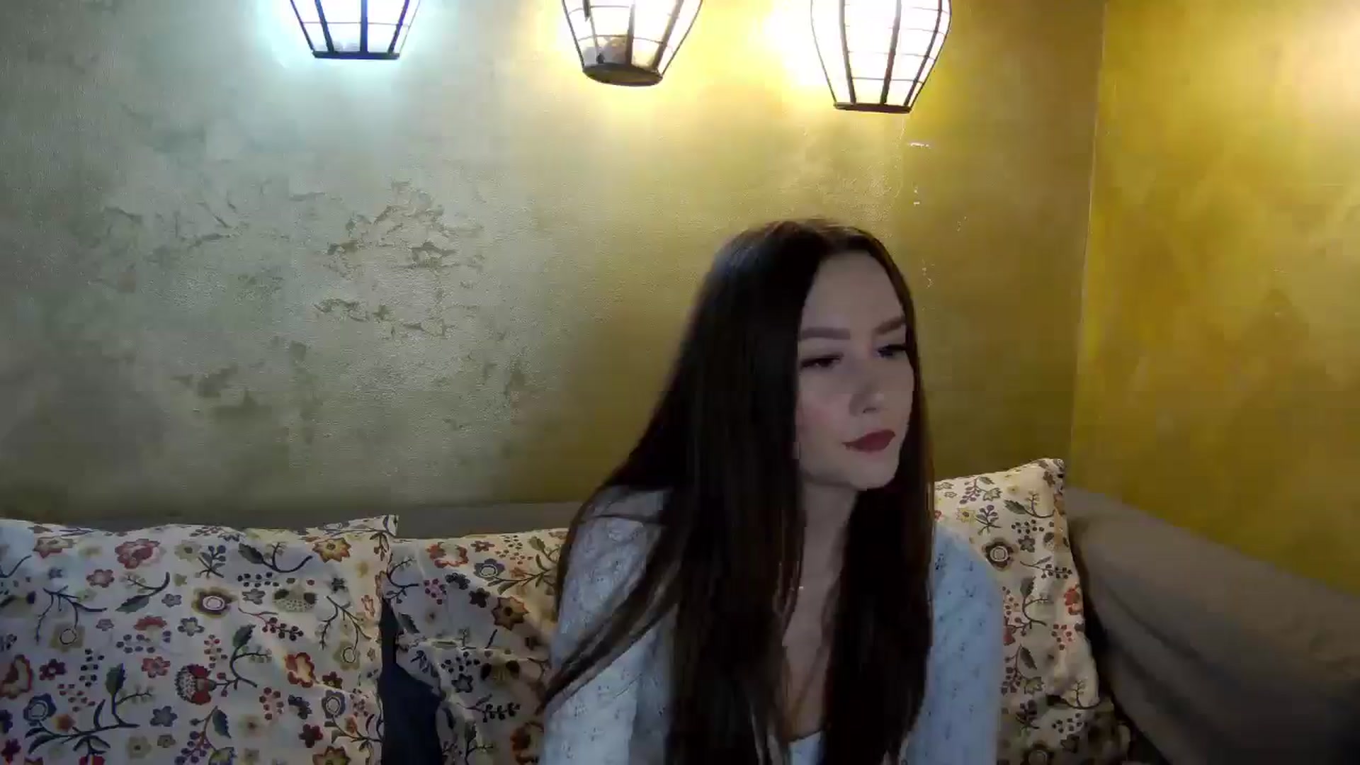 Gallery image thumbnail from Radiance's myfreecams stream on, 02/08/2026, 19:02 image 17 of 20