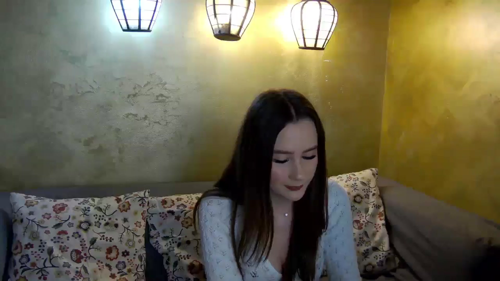 Gallery image thumbnail from Radiance's myfreecams stream on, 02/08/2026, 19:42 image 6 of 20