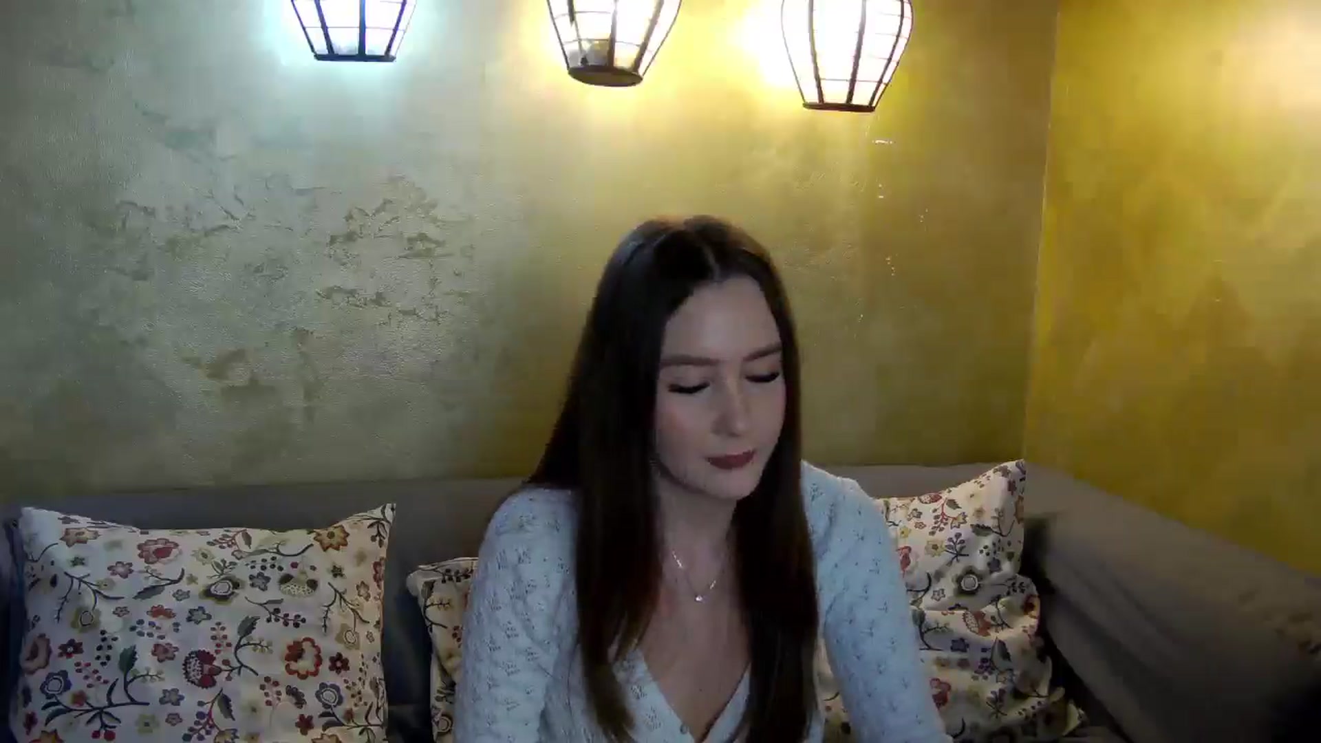 Gallery image thumbnail from Radiance's myfreecams stream on, 02/08/2026, 23:03 image 6 of 20