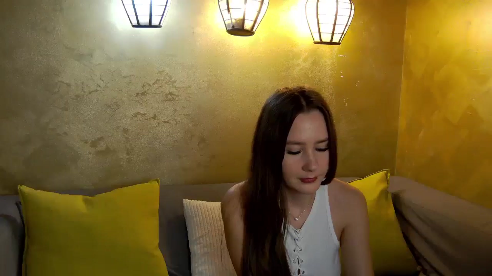 Gallery image thumbnail from Radiance's myfreecams stream on, 02/11/2026, 19:40 image 14 of 20