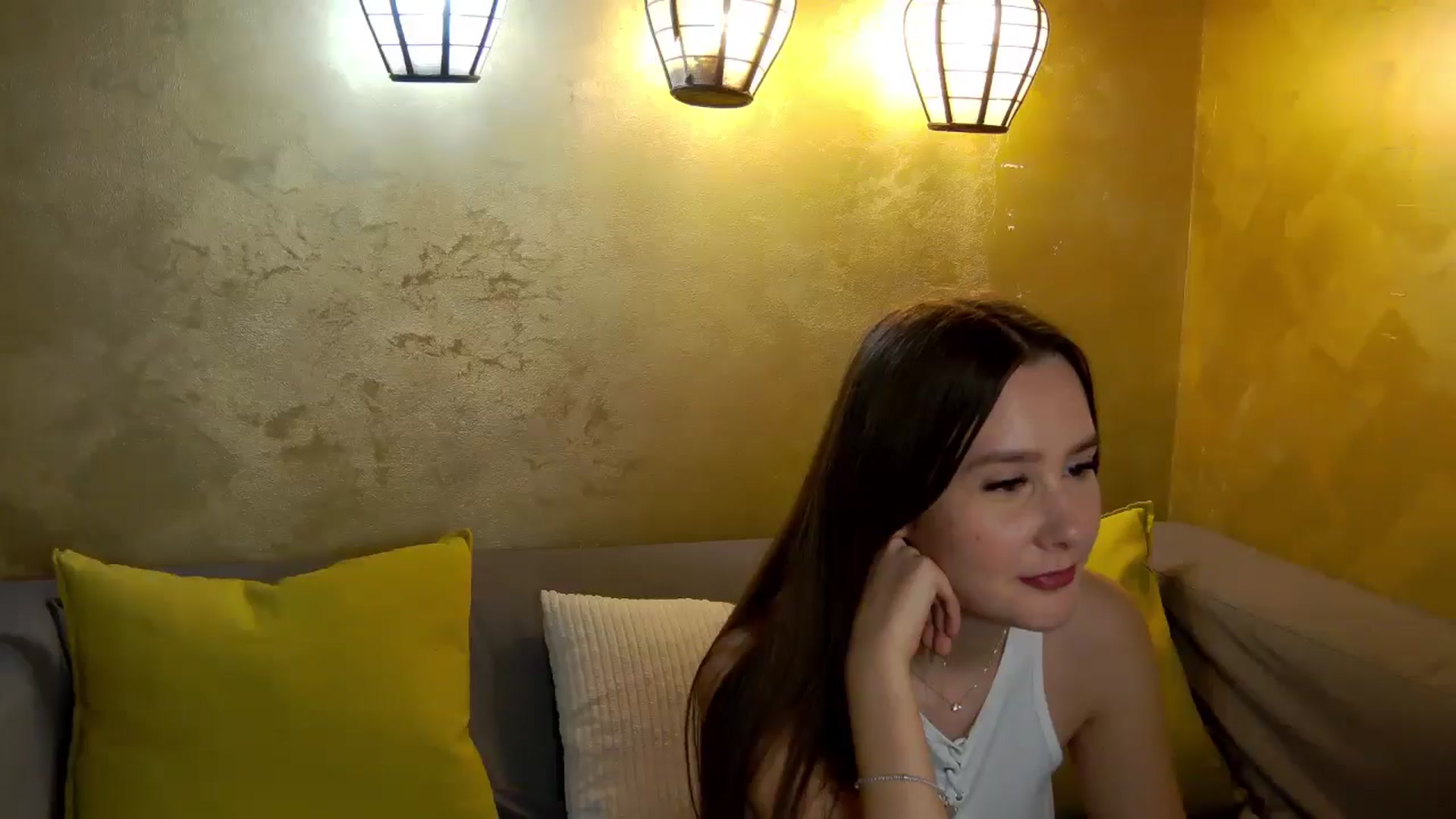 Gallery image thumbnail from Radiance's myfreecams stream on, 02/11/2026, 19:40 image 10 of 20