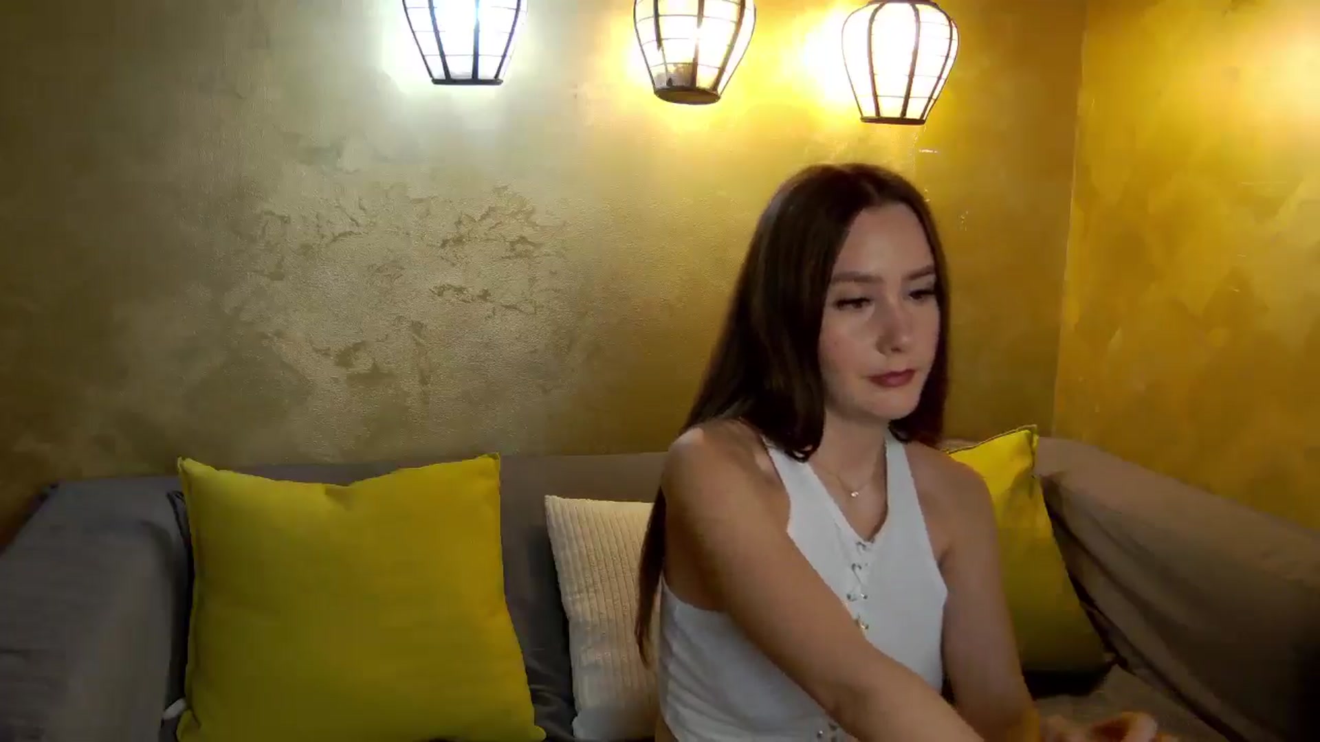 Gallery image thumbnail from Radiance's myfreecams stream on, 02/11/2026, 20:13 image 13 of 20