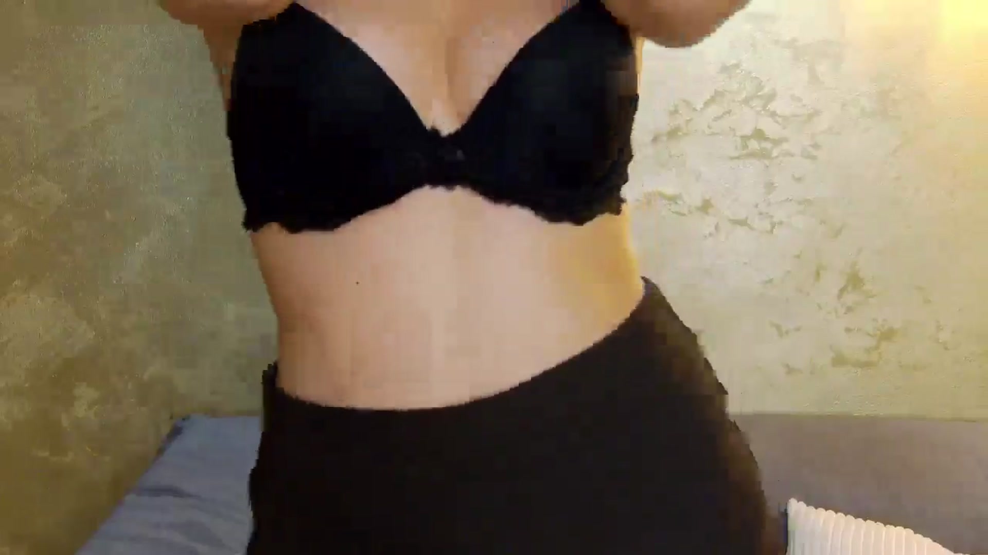 Gallery image thumbnail from Radiance's myfreecams stream on, 02/12/2026, 19:58 image 7 of 20