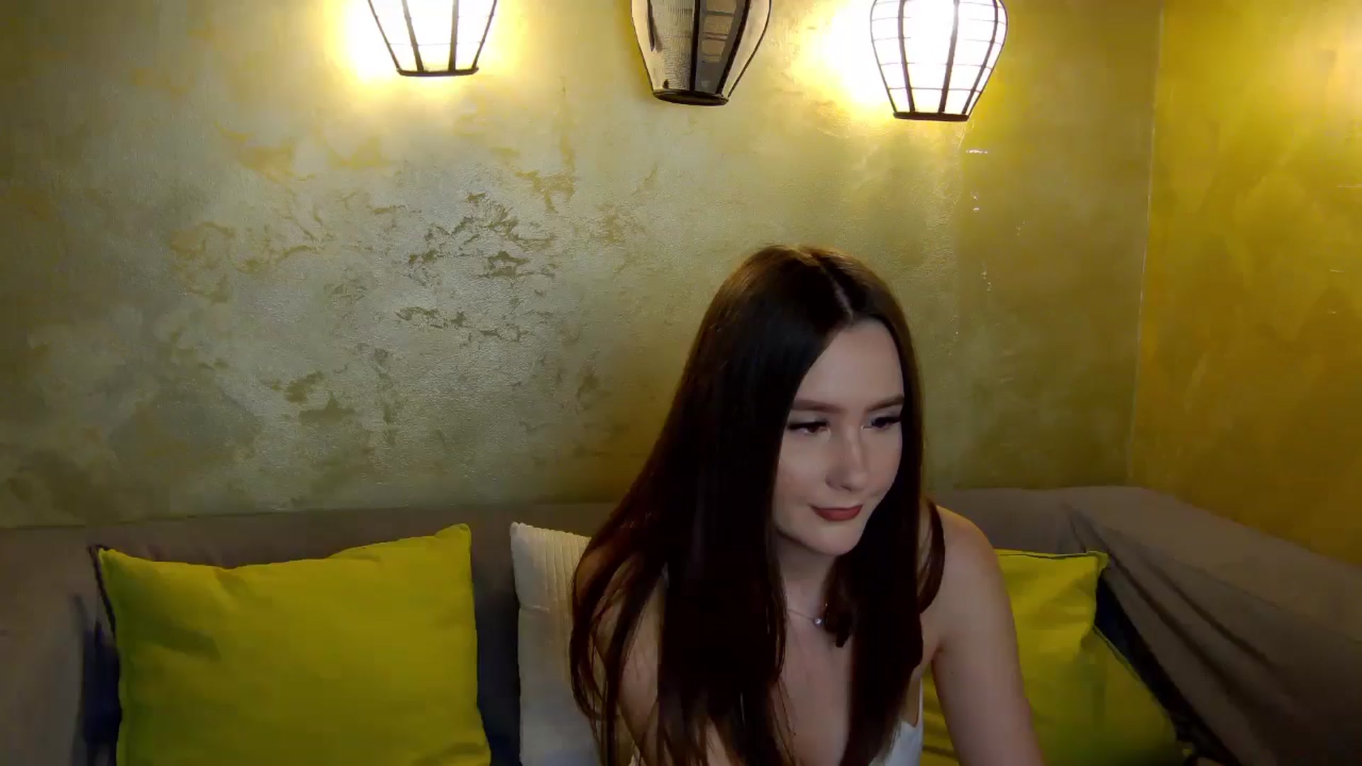 Gallery image thumbnail from Radiance's myfreecams stream on, 02/13/2026, 20:50 image 14 of 20