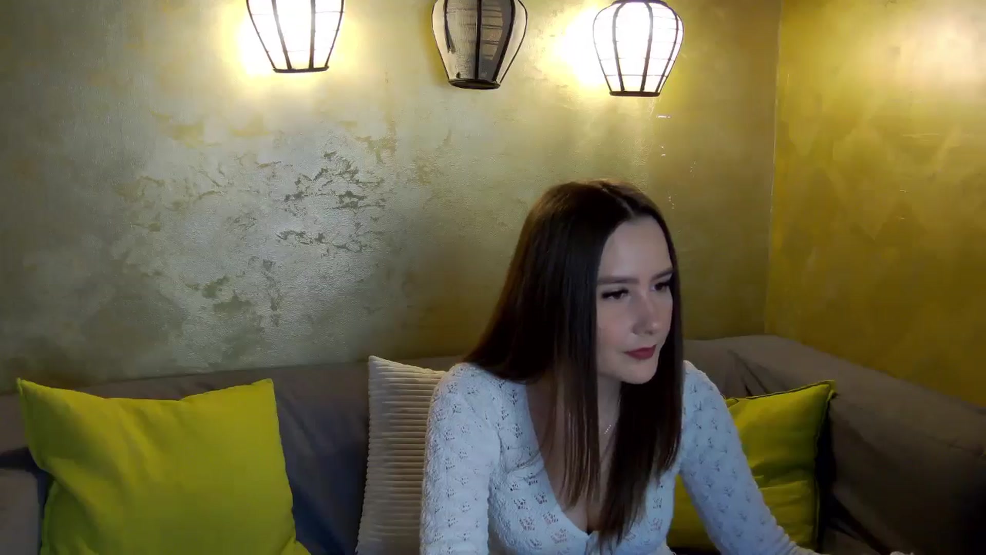 Gallery image thumbnail from Radiance's myfreecams stream on, 02/15/2026, 14:28 image 2 of 20