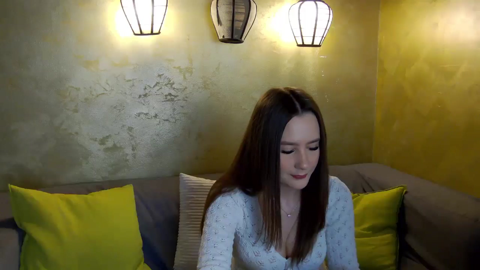 Gallery image thumbnail from Radiance's myfreecams stream on, 02/15/2026, 14:28 image 7 of 20