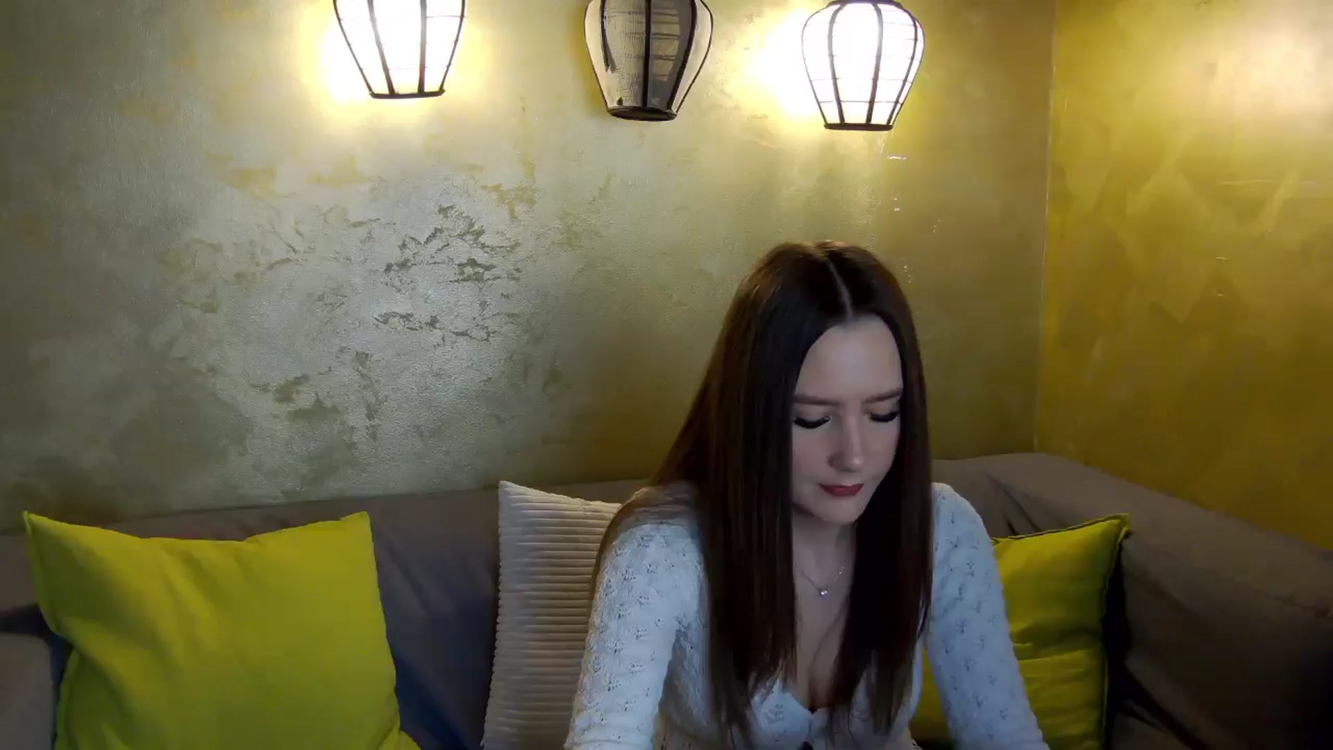 Gallery image thumbnail from Radiance's myfreecams stream on, 02/15/2026, 14:28 image 10 of 20