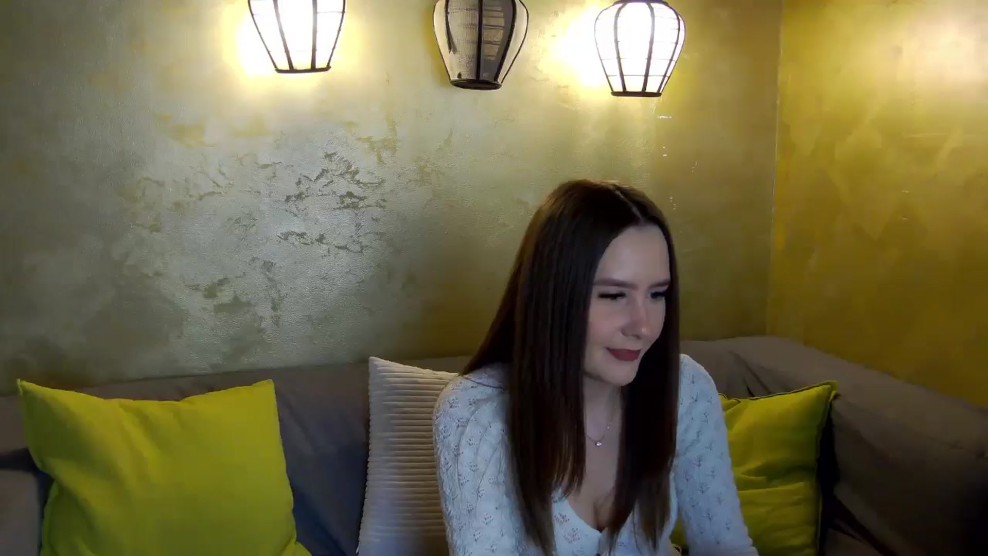 Gallery image thumbnail from Radiance's myfreecams stream on, 02/15/2026, 14:28 image 16 of 20