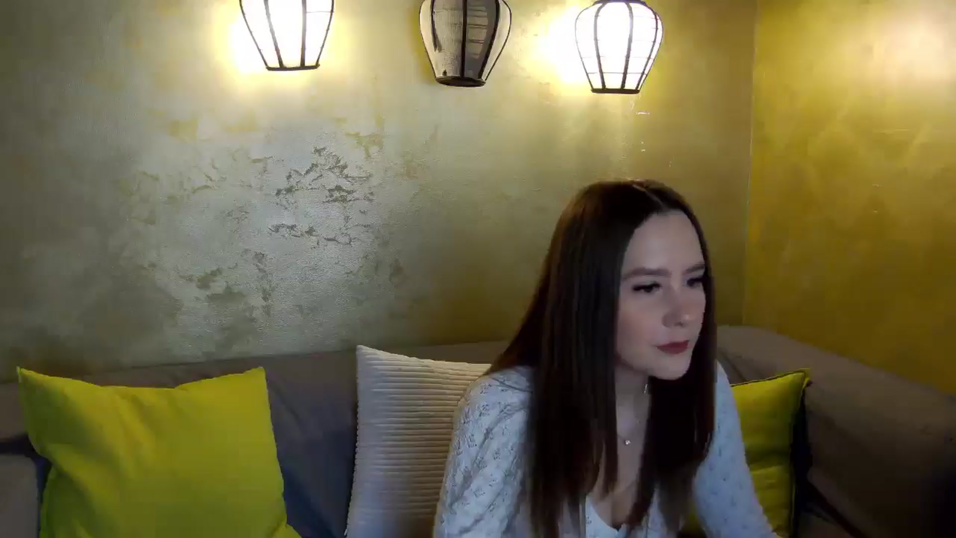 Gallery image thumbnail from Radiance's myfreecams stream on, 02/15/2026, 14:28 image 15 of 20