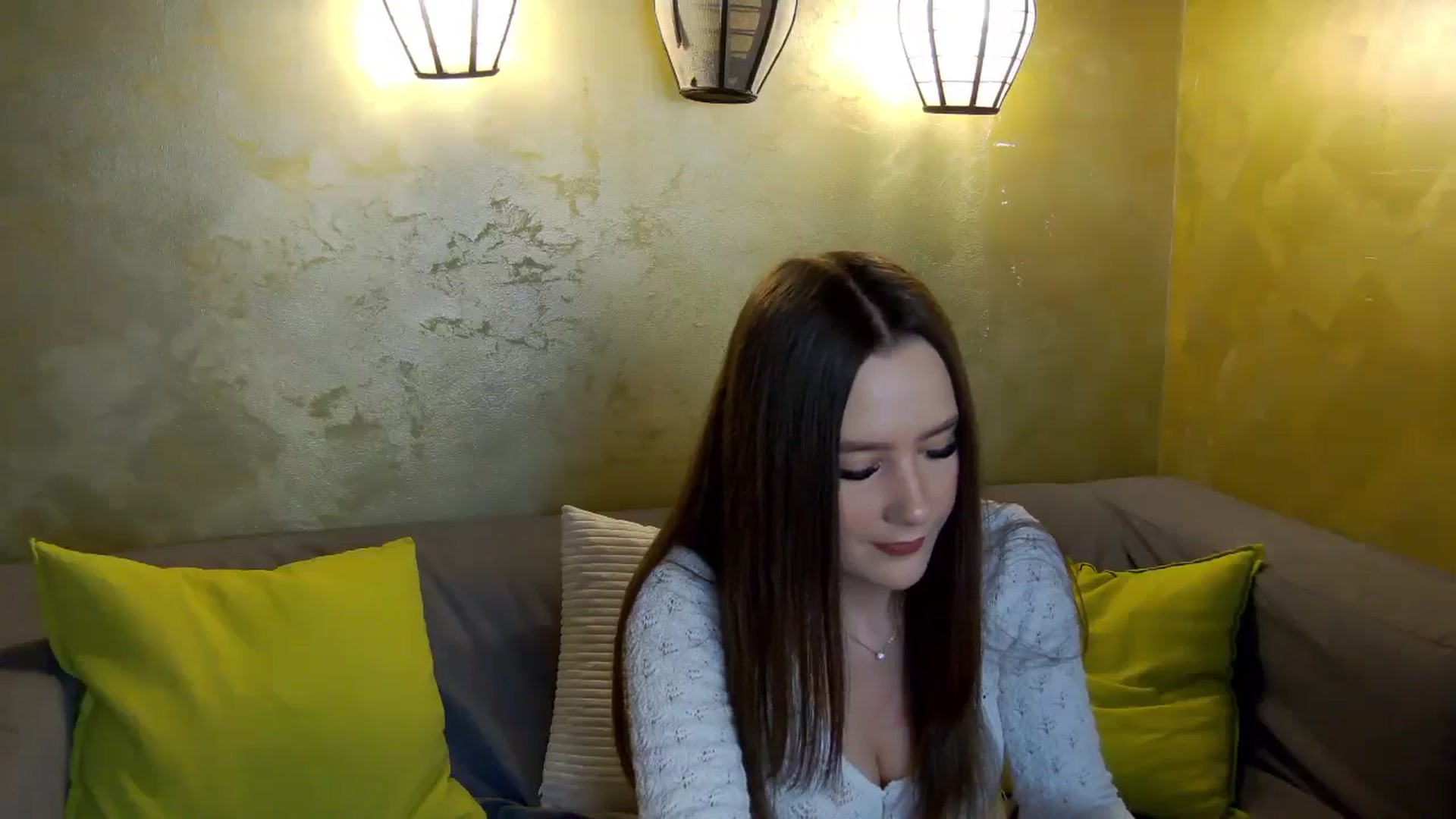 Gallery image thumbnail from Radiance's myfreecams stream on, 02/15/2026, 15:12 image 20 of 20