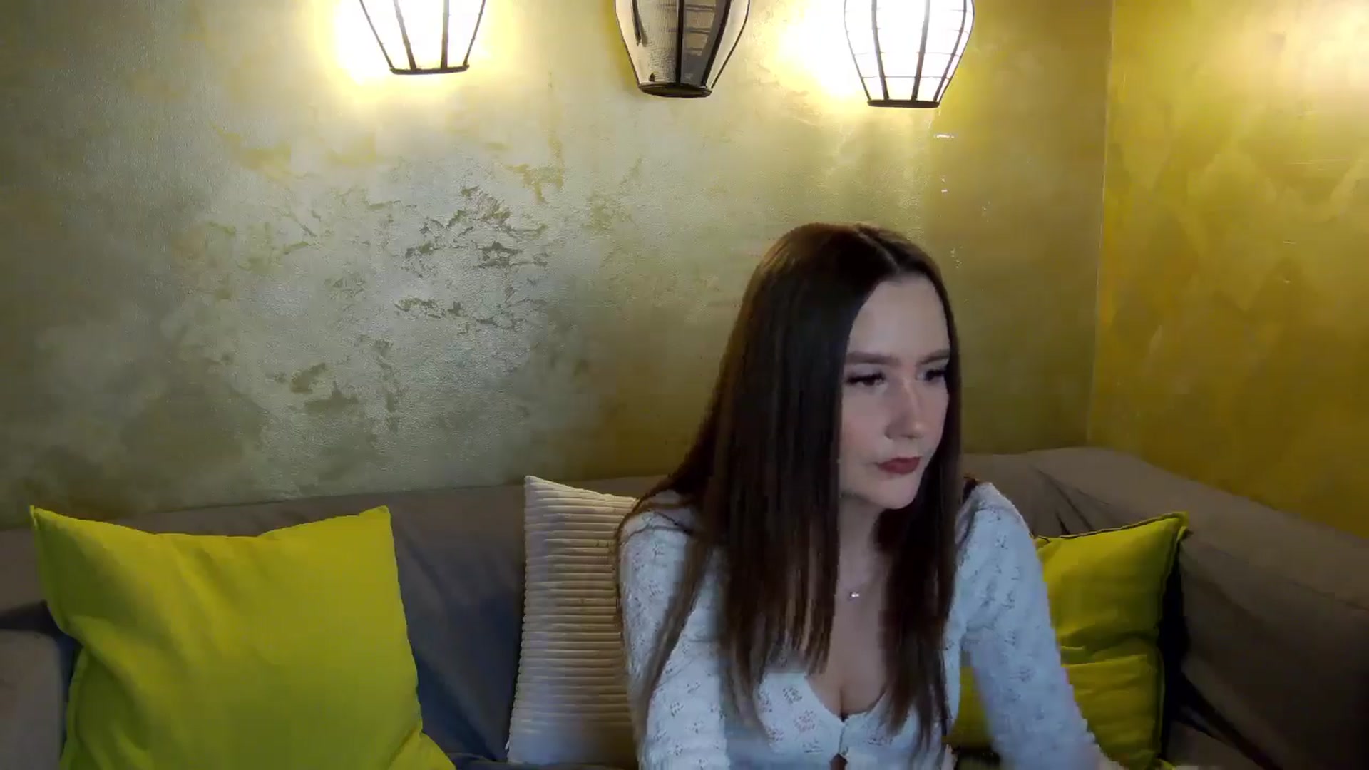 Gallery image thumbnail from Radiance's myfreecams stream on, 02/15/2026, 15:12 image 9 of 20